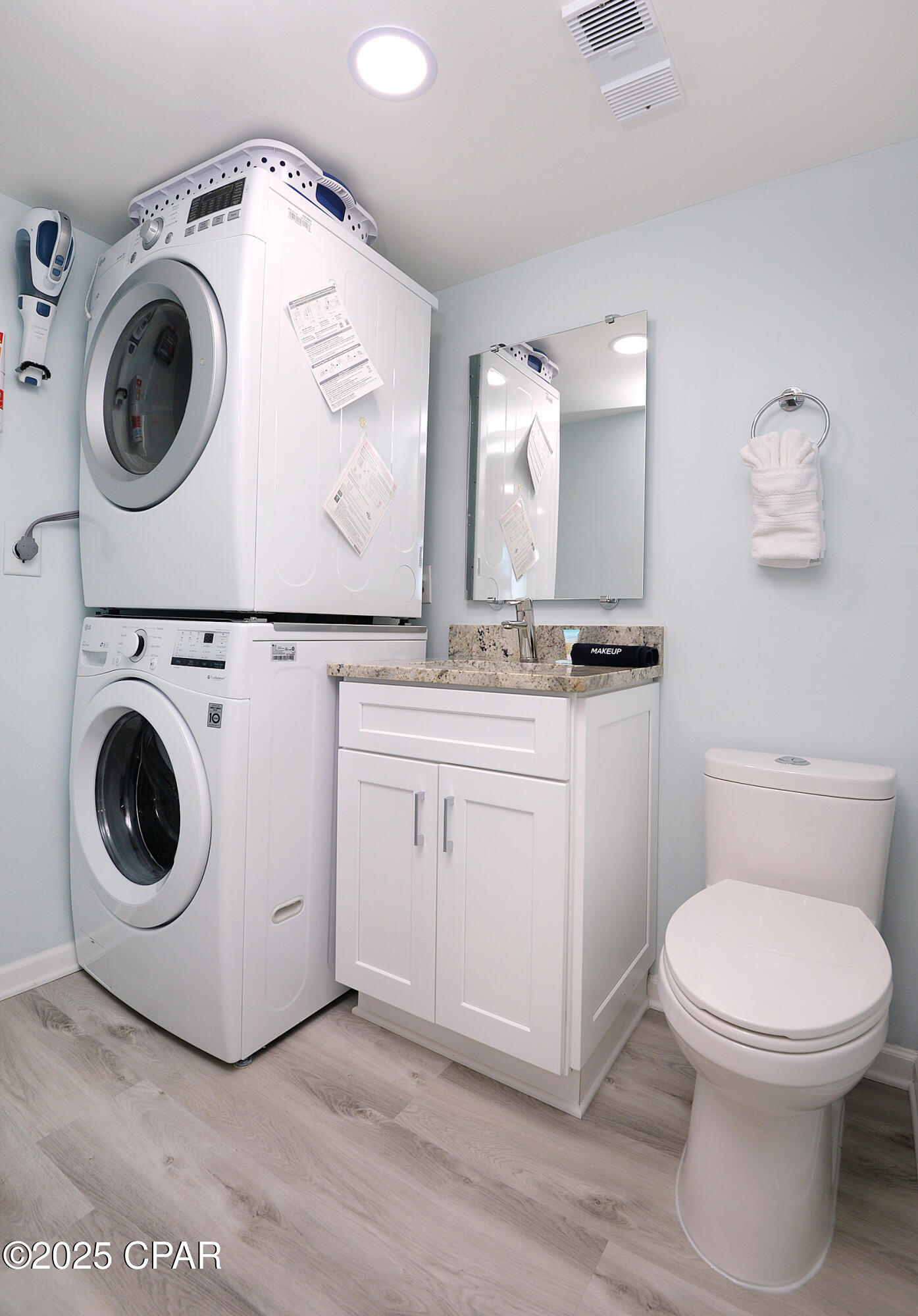 Kxd4dfuronusffsgkgywu9bllexdze74oszmk4fous4