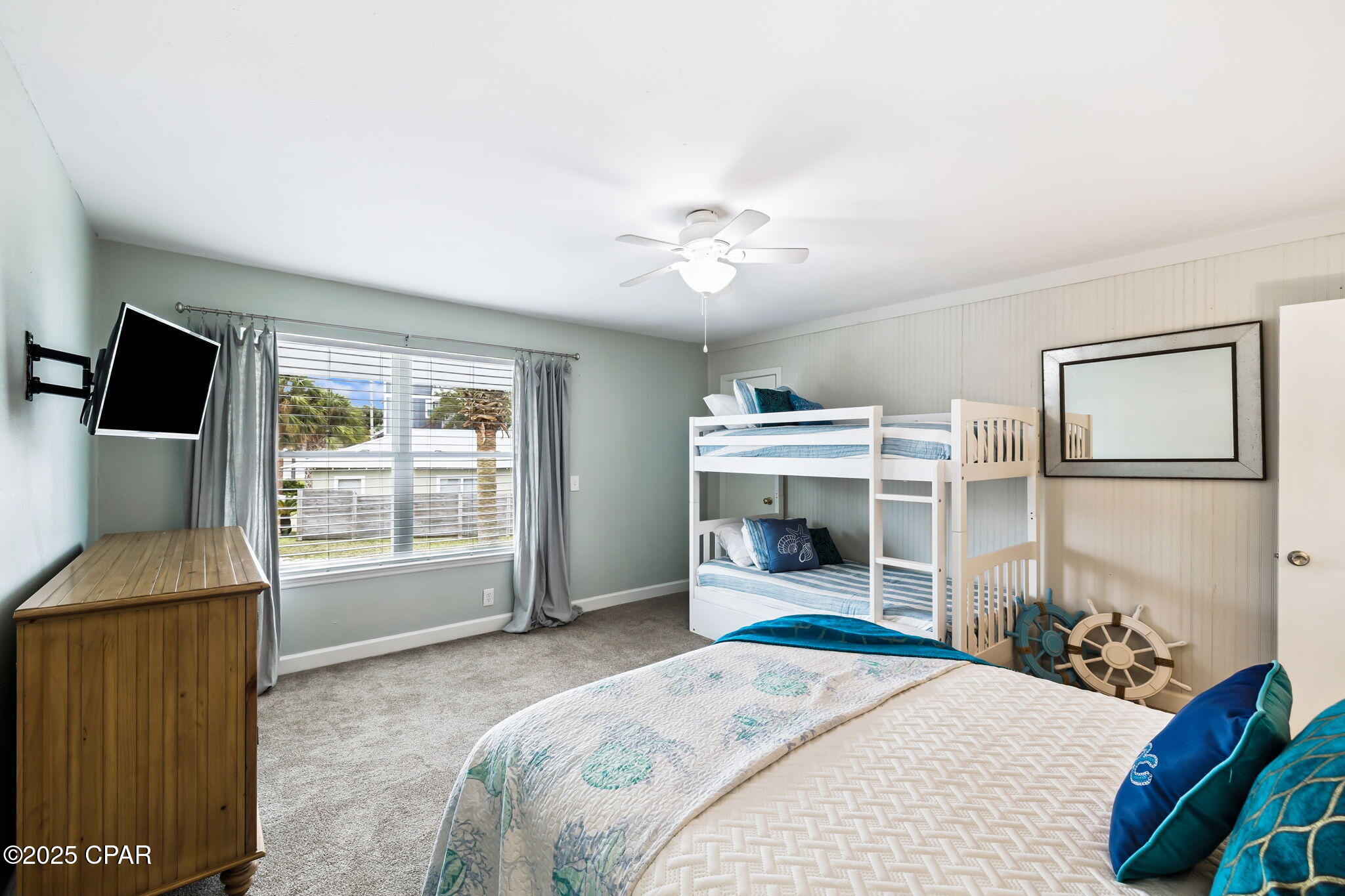 Uqg4nl_sdiqis3 6d5cs_hmnjyfyid7znvf2yvl5ew8