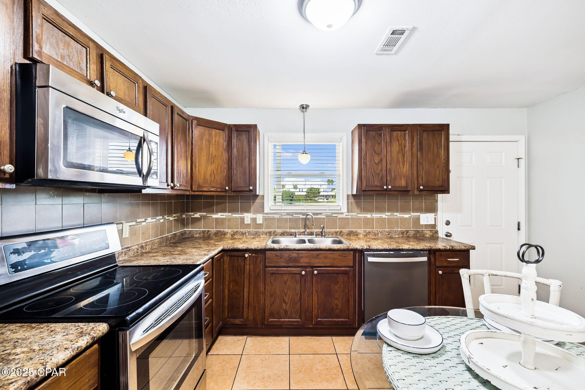 Roievjtbx_oa5juos3u97clmnewvxprbrcxla9dq_gi