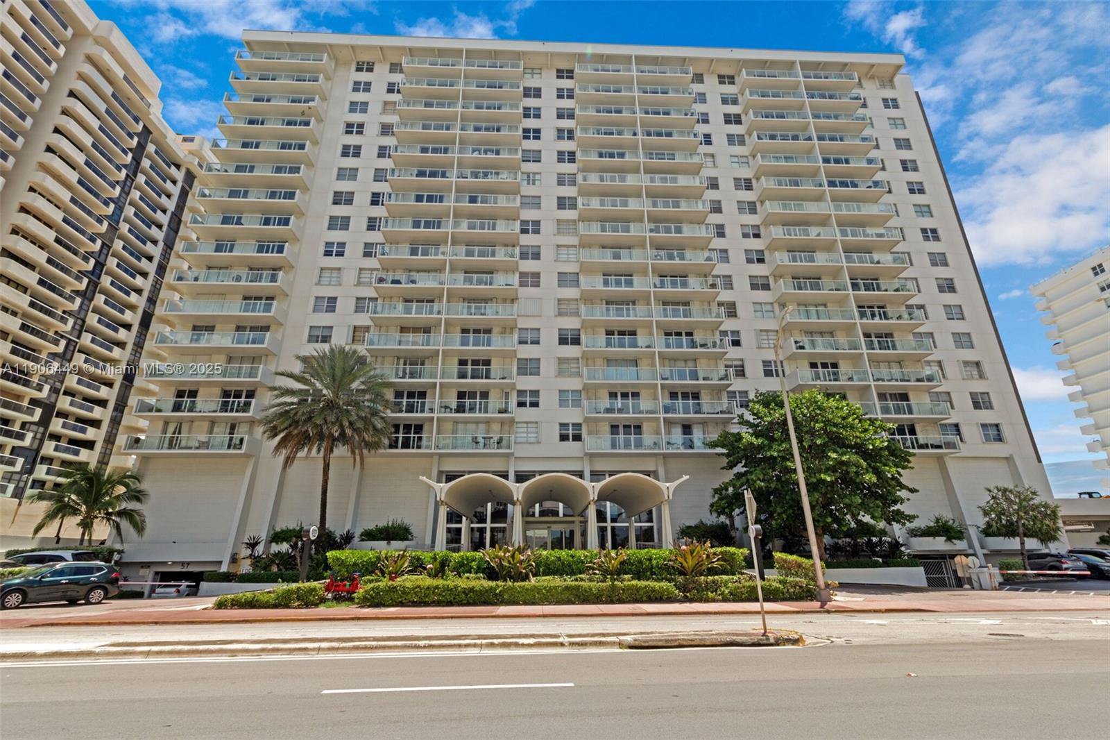 Arlen Beach Condo