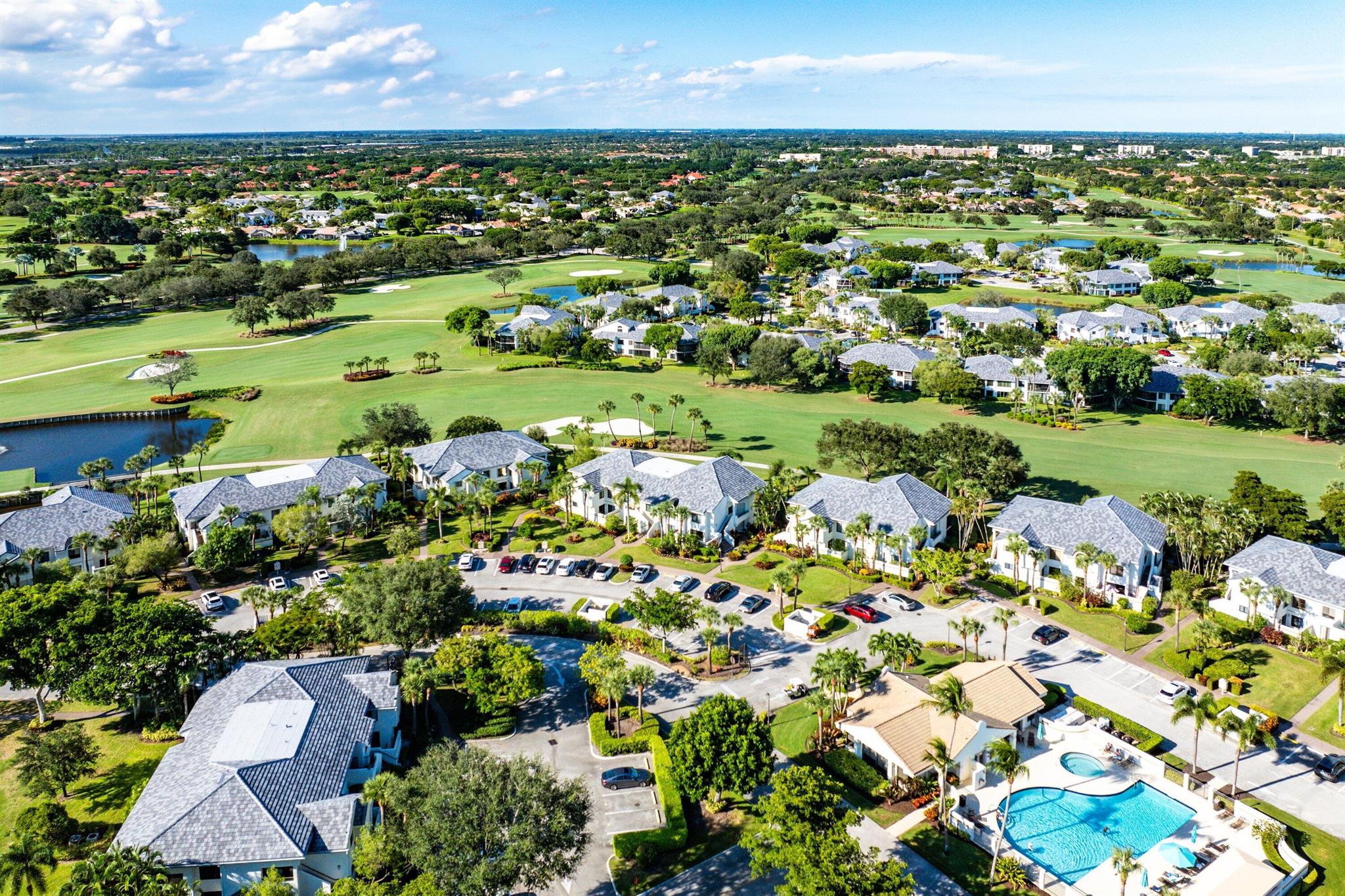 7459 Victory Lane 8805