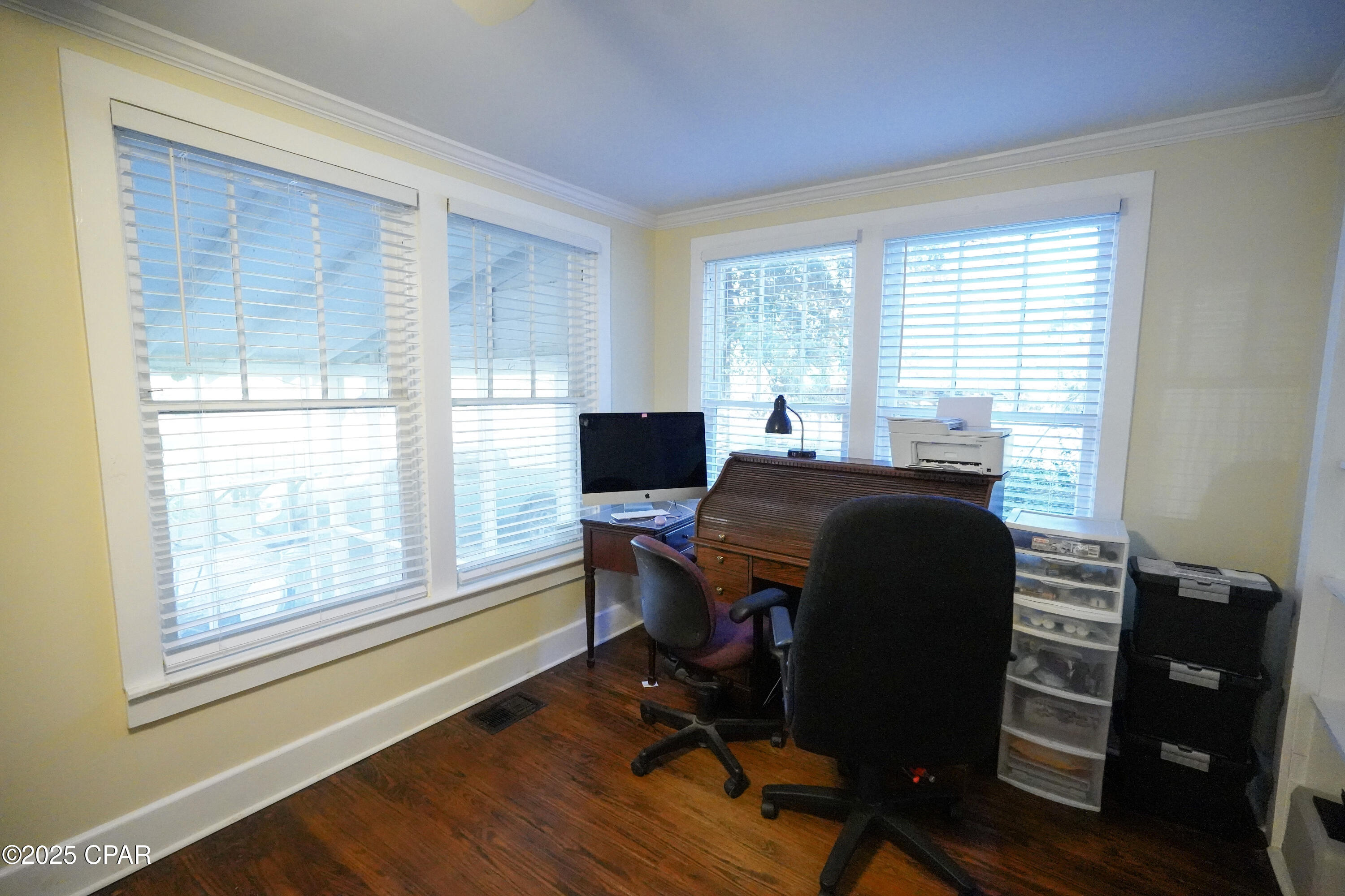 Eynvc2c Piwowu6l07woqh9dumiecgzebc4qwycflf0