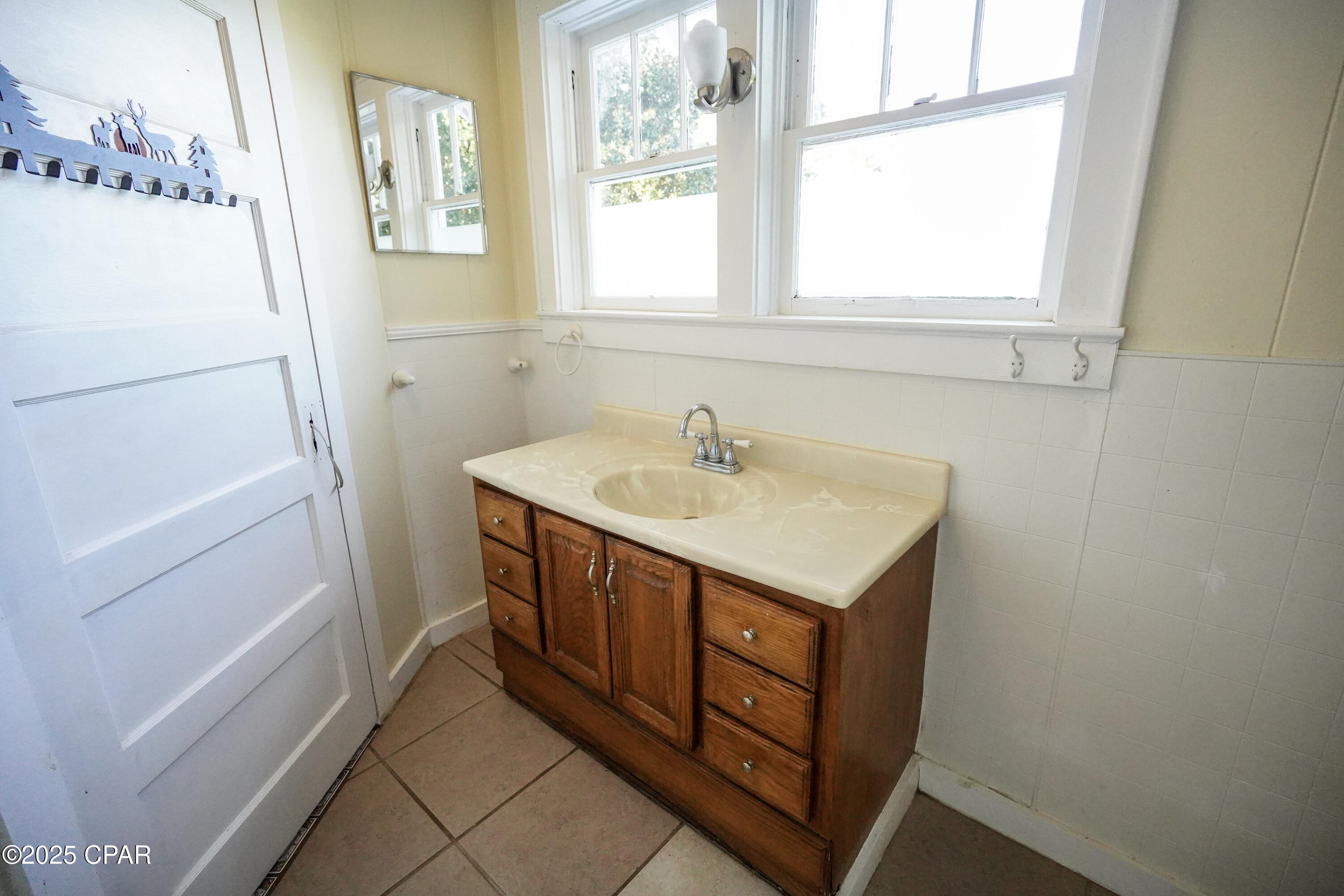 H28ap7revqqyyppi7_5uv19rrex2igcnqgbq0ubg P0