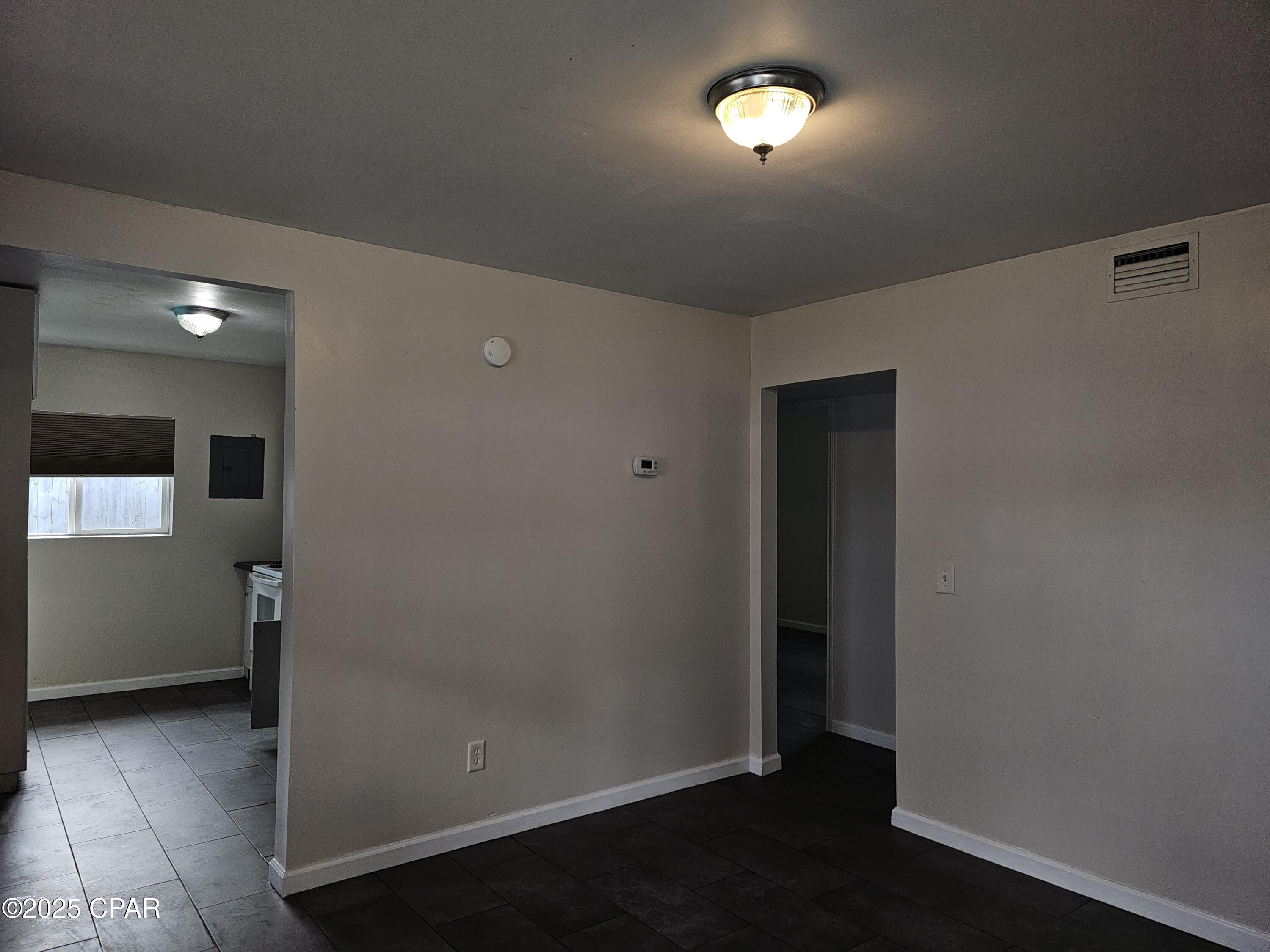 89elrw_r Qdn V5p Wetwjpd7l8i4xobd110g8urzhe