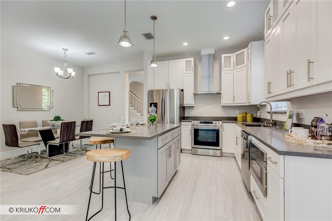 Live in this beautiful townhome, in a private community of only 8 homes. Modern Luxury Key West Style with lush landscape: 3 Bed, 2.5 Baths, 2 Car Garage. Fenced yard, ten-foot ceiling, master suite with 2 walk-in-closets, open floorplan. 1st floor tile and 2nd floor hardwood. Quartz countertops, modern kitchen. Walk to local park with playground & tennis courts. Minutes to Downtown & I-95. Live in this beautiful townhome, in a private community of only 8 homes. Modern Luxury Key West Style with lush landscape: 3 Bed, 2.5 Baths, 2 Car Garage. Fenced yard, ten-foot ceiling, master suite with 2 walk-in-closets, open floorplan. 1st floor tile and 2nd floor hardwood. Quartz countertops, modern kitchen. Walk to local park with playground & tennis courts. Minutes to Downtown & I-95.