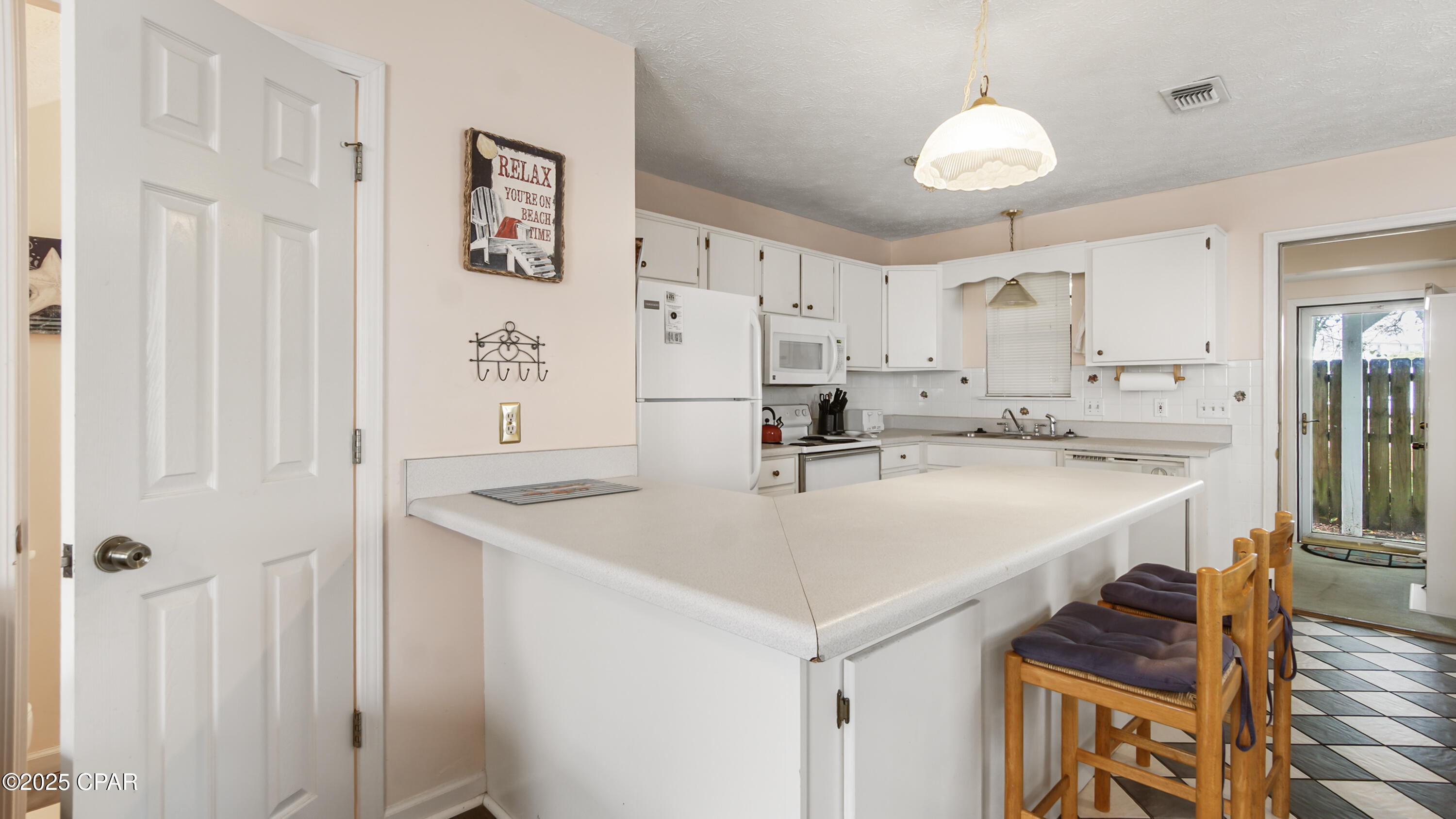 _usmggyqmdlcfc2iga9dbxw5d_xef8uyhovuvlxe24c