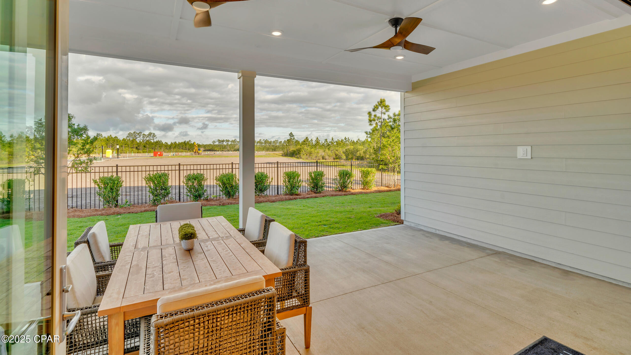 Kne6c4n3jowutxm8fm1elhck623cdtdhb4lmfxb1uuq