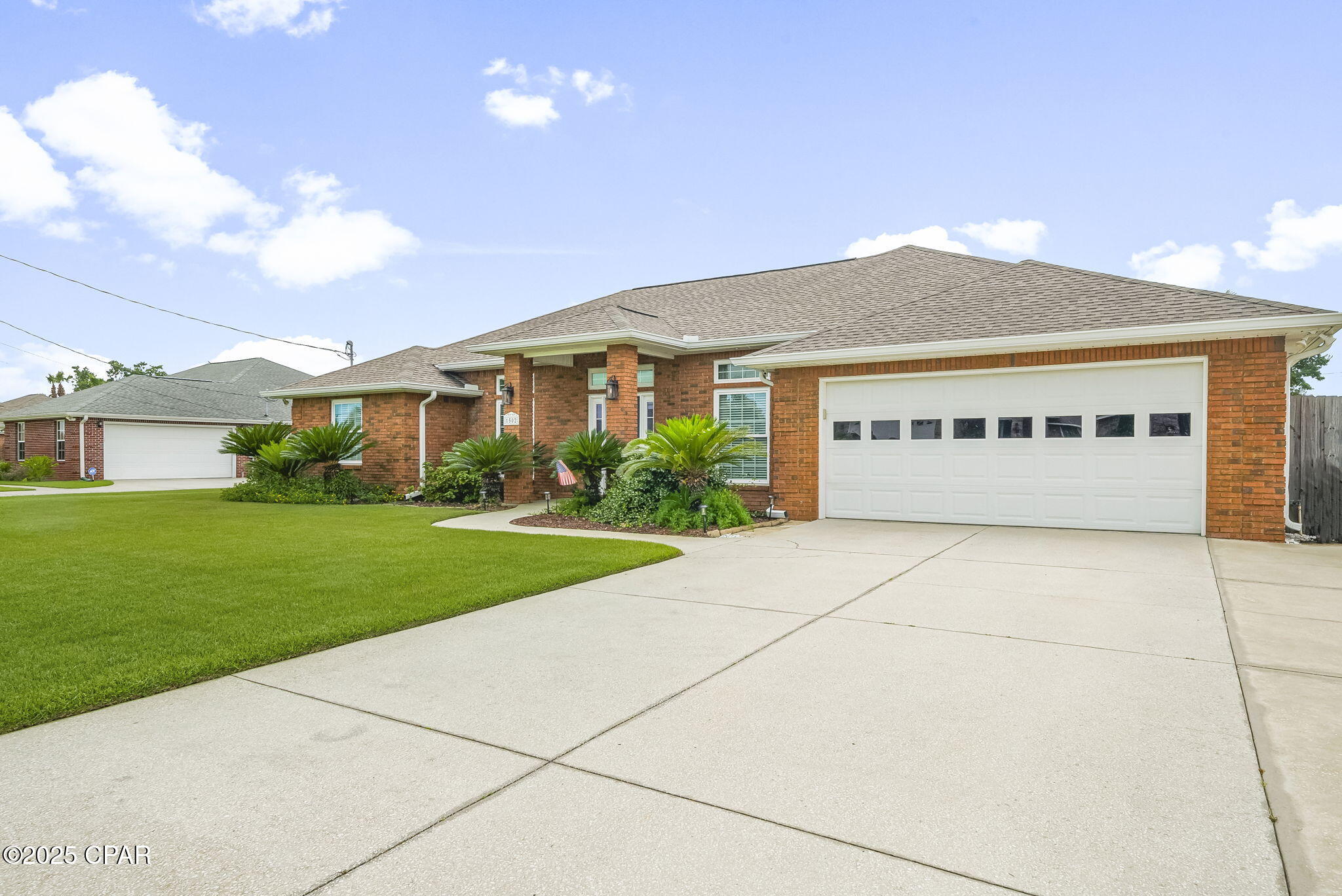 R5cymrp5twenff1_vik1laqee6cozjvm9r5eqyt7rjq