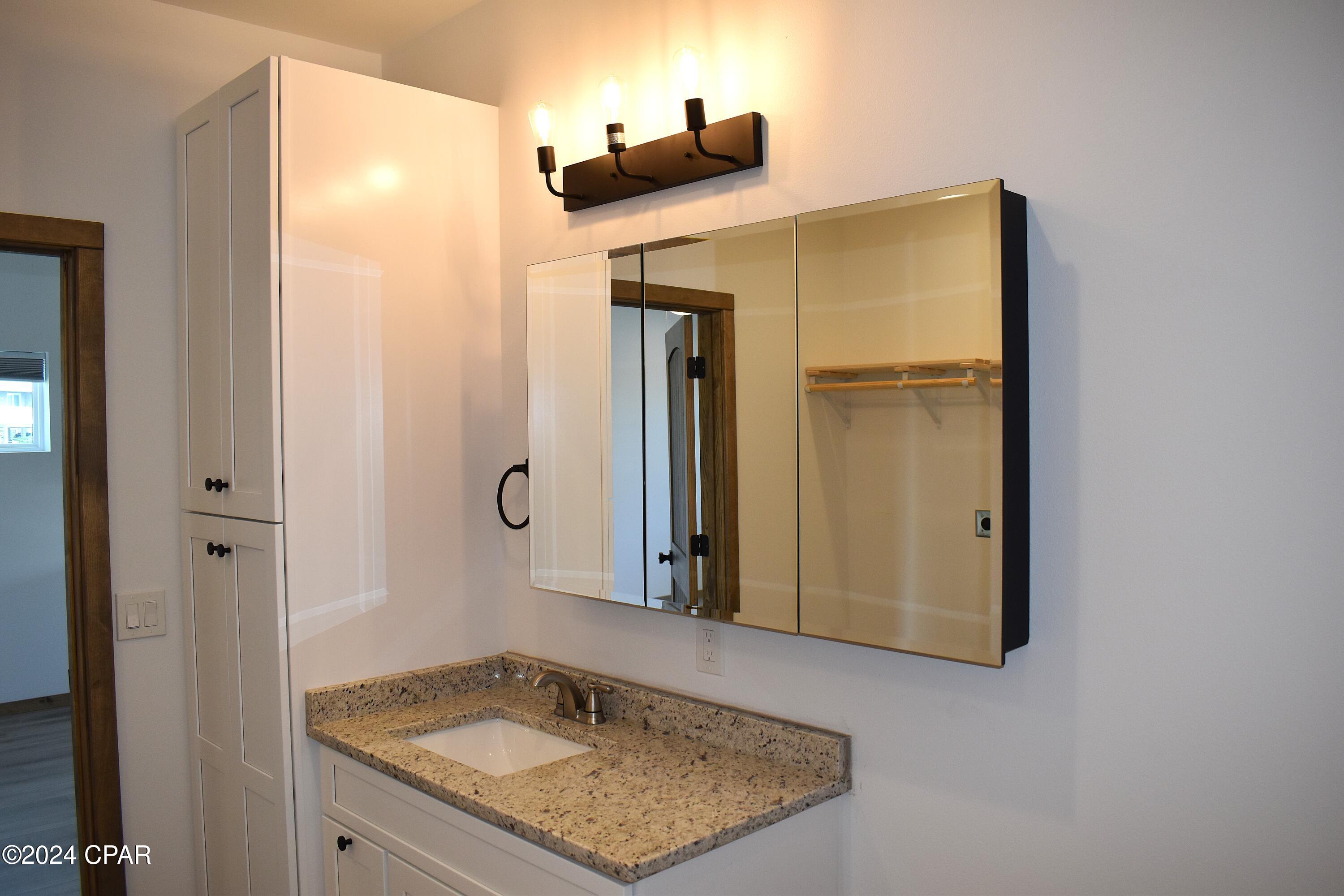 Zcsqguuweynhuqszxq0yxbqhcarn_cplexfup3 Ztjm