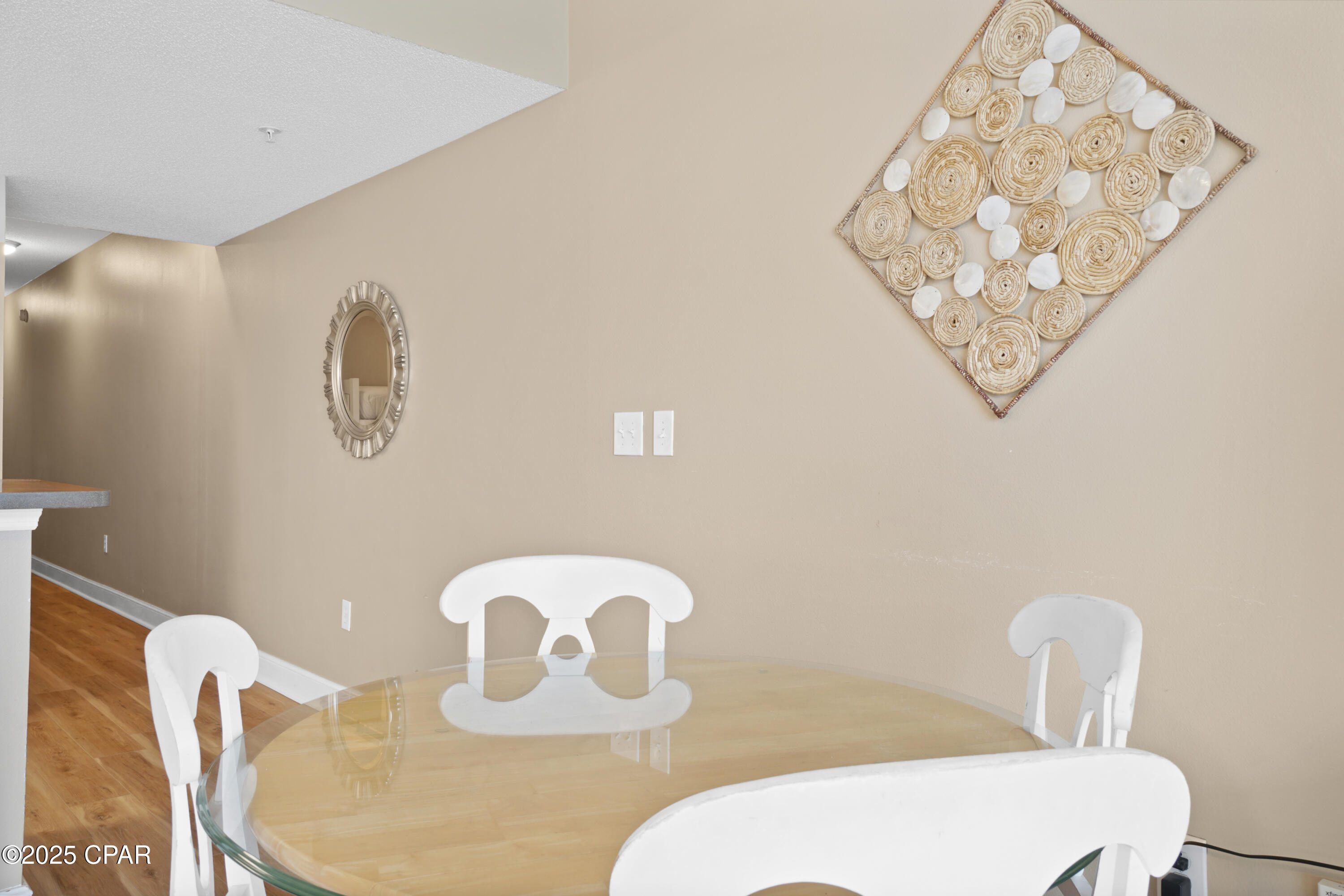 R4ospldm7jvc7ljvxoav8ezi Sdd9zp_cxa75rllpvo