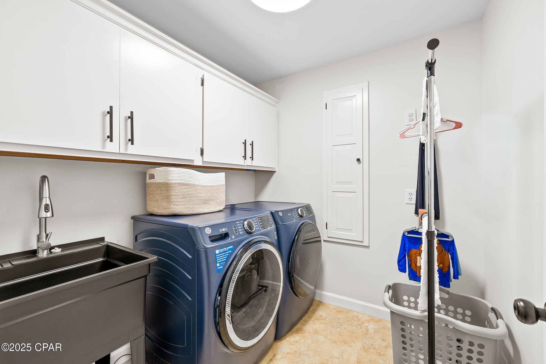 P  8tvjuaf9kgb Zuwjouqfqwwwkdzej6i9nlacjqpg