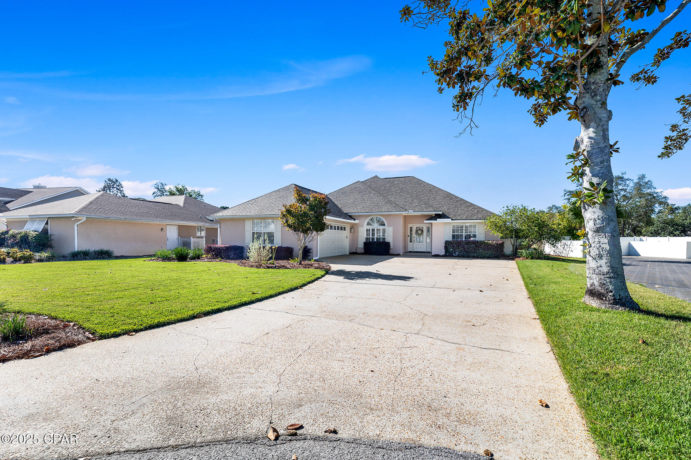 C_14tuzme1ihrjh1wpog7svp9nd7vlkwuk1zluqlrro