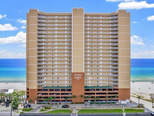 A7qysbsqhn0decyrn5iiismzjhou6f_hyt1emiuhysk