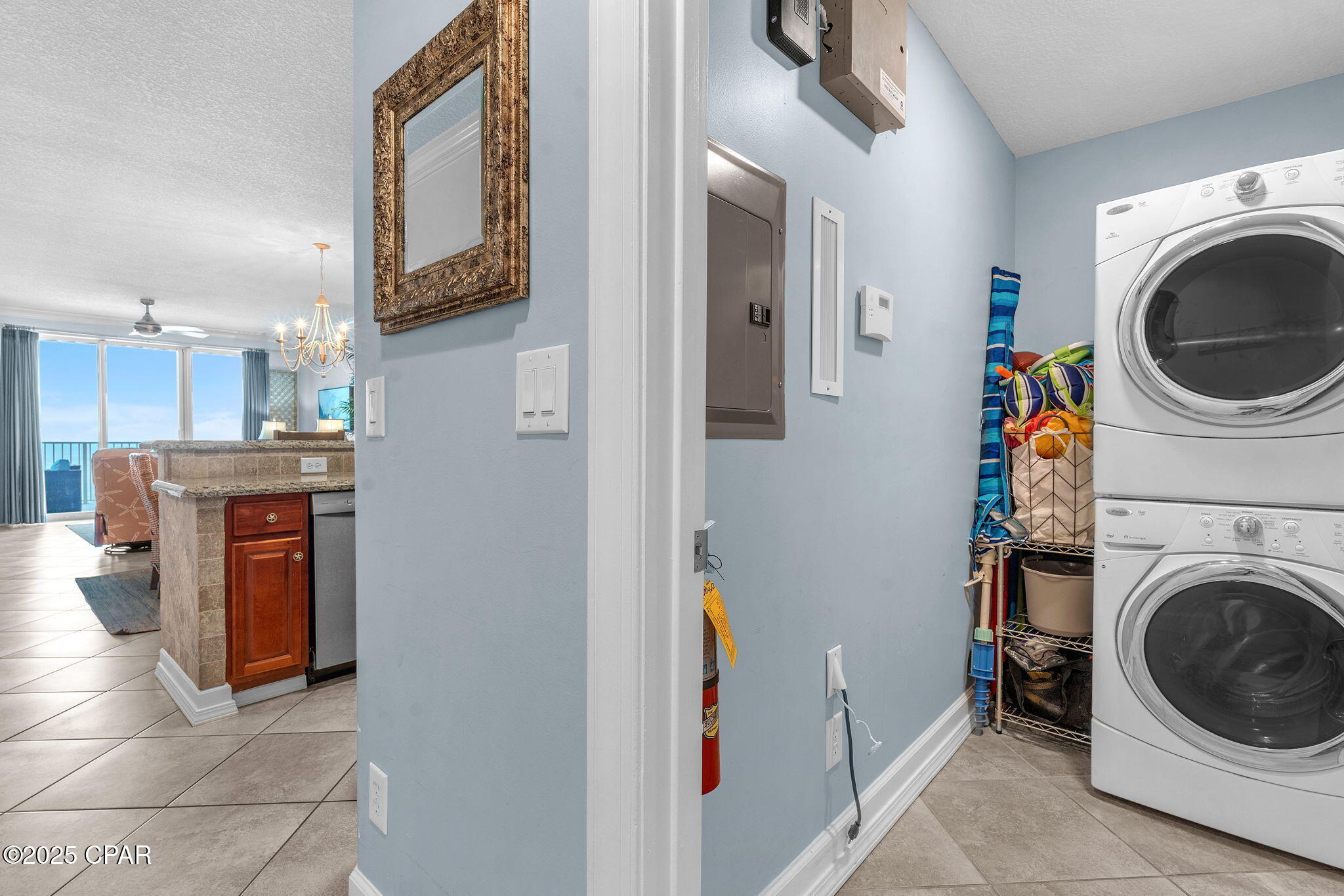 Du Qgvc0fbq5uhihpmfrzrywr93xhibamomykrqhd94