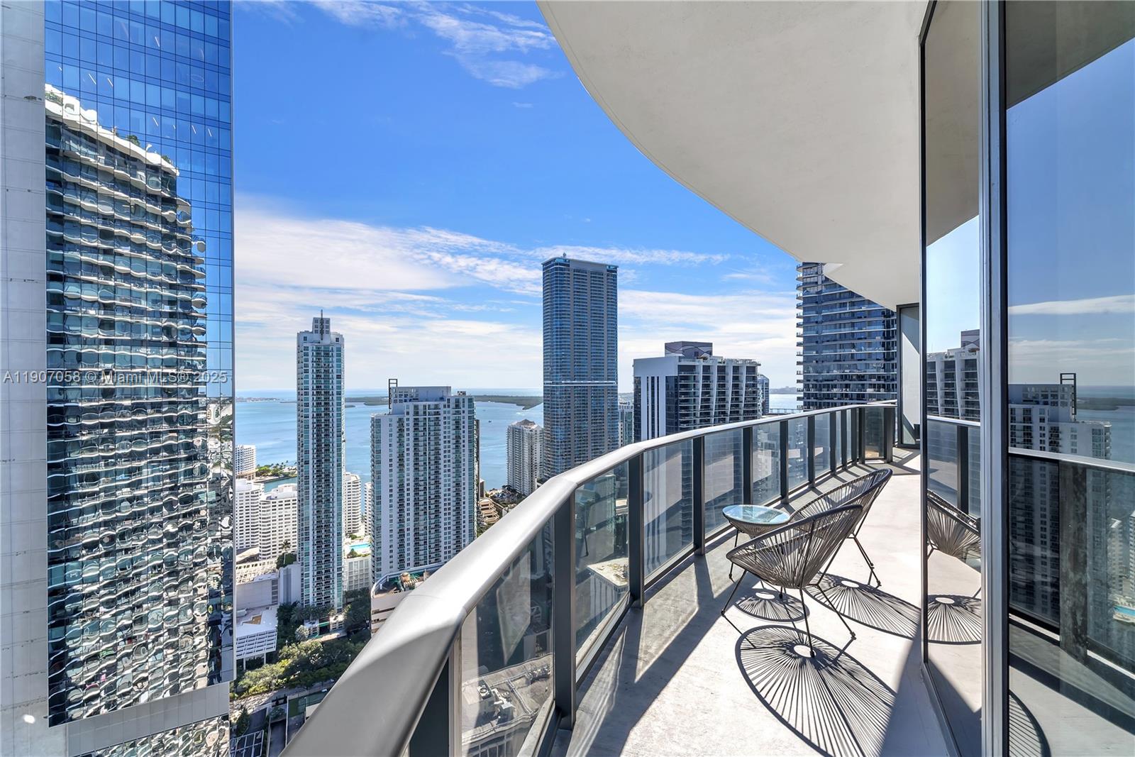 Brickell Heights East Con