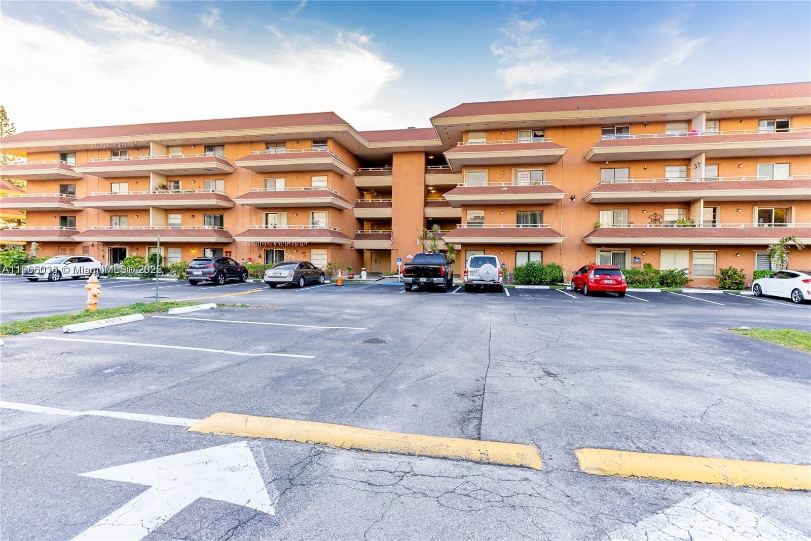 17600 68th Ave Unit B2005, Hialeah, Florida 33015