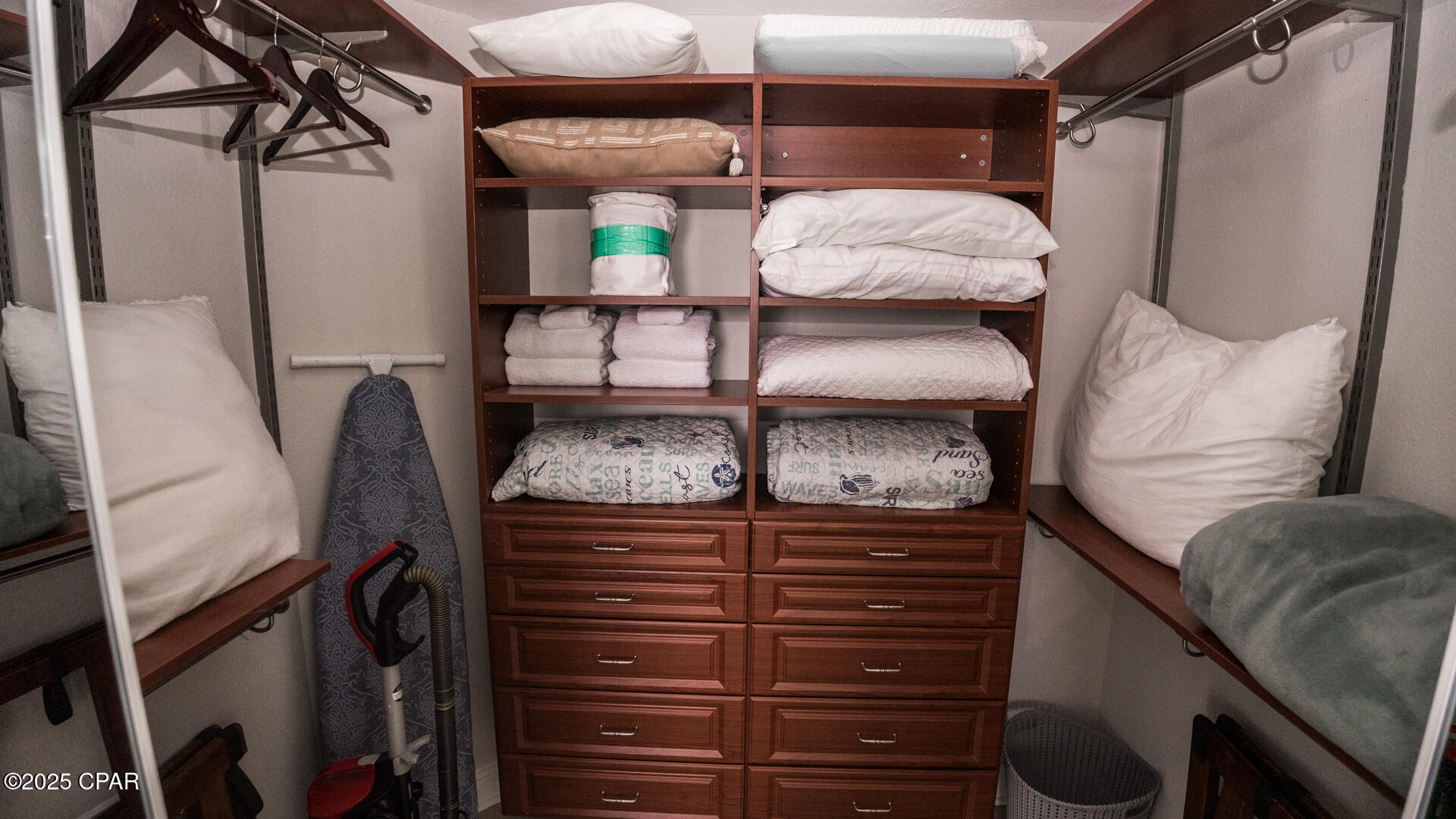 Gzk6ouiy8zkiocfe7pefgiw_ 1icynxf Cb6i7upe3m