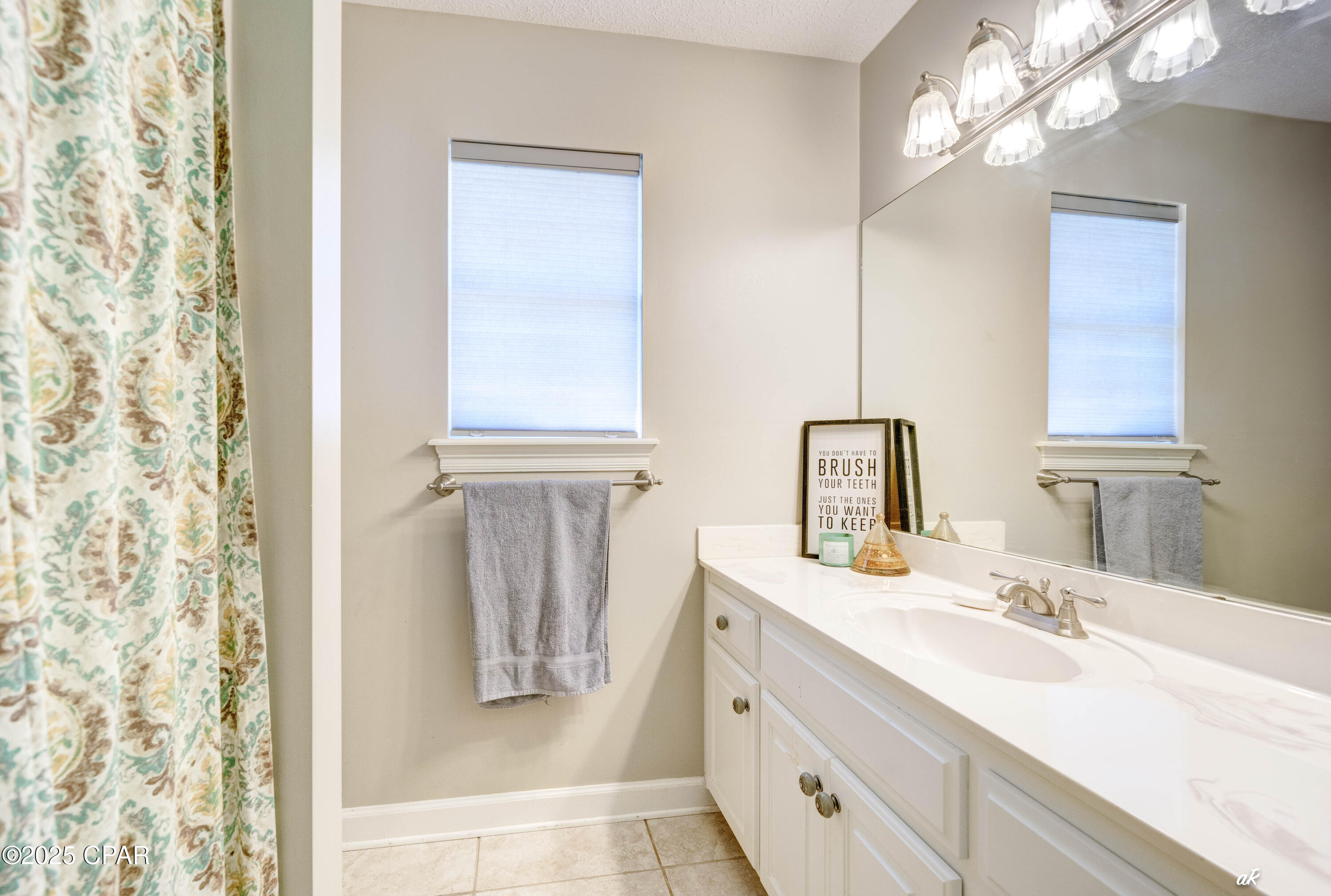 Usj6uyaxvp9vkwjx1huccgzjinygkmouzlc6ivq62da