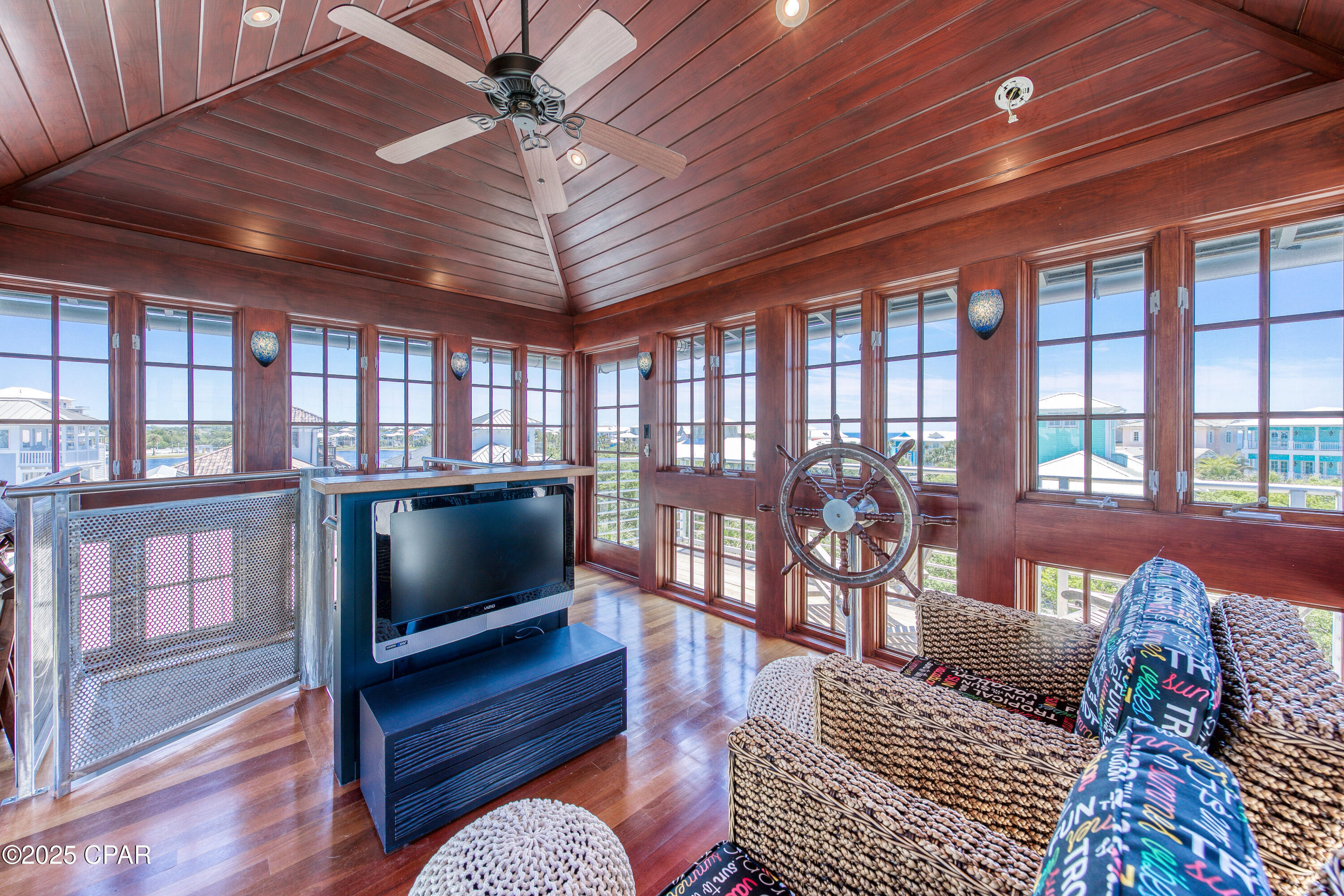 Image 28 For 210 Village Way