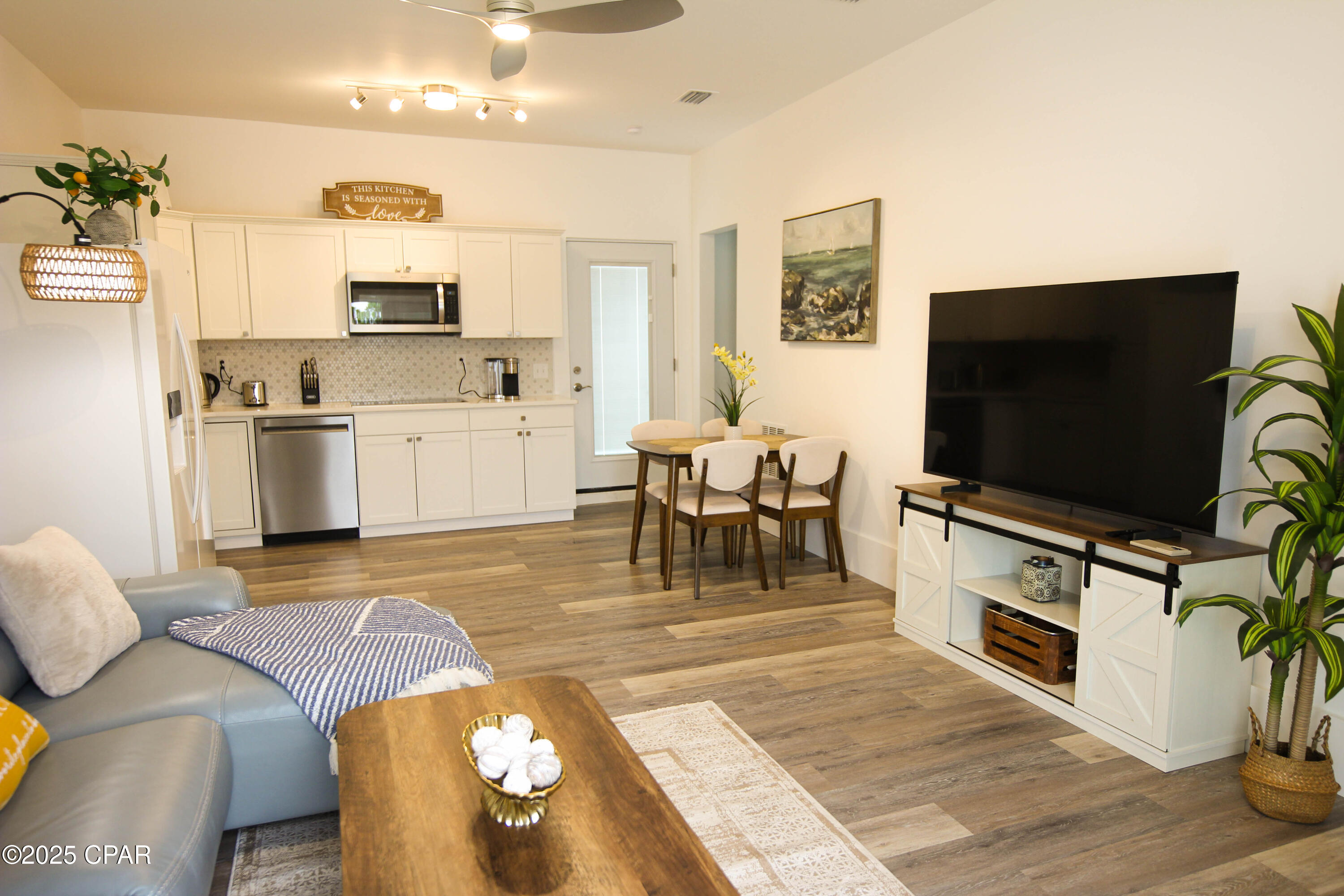 Gulq4dm9d5hpk4eo_vgxcgdpnqe0pfve07i79iiygb8