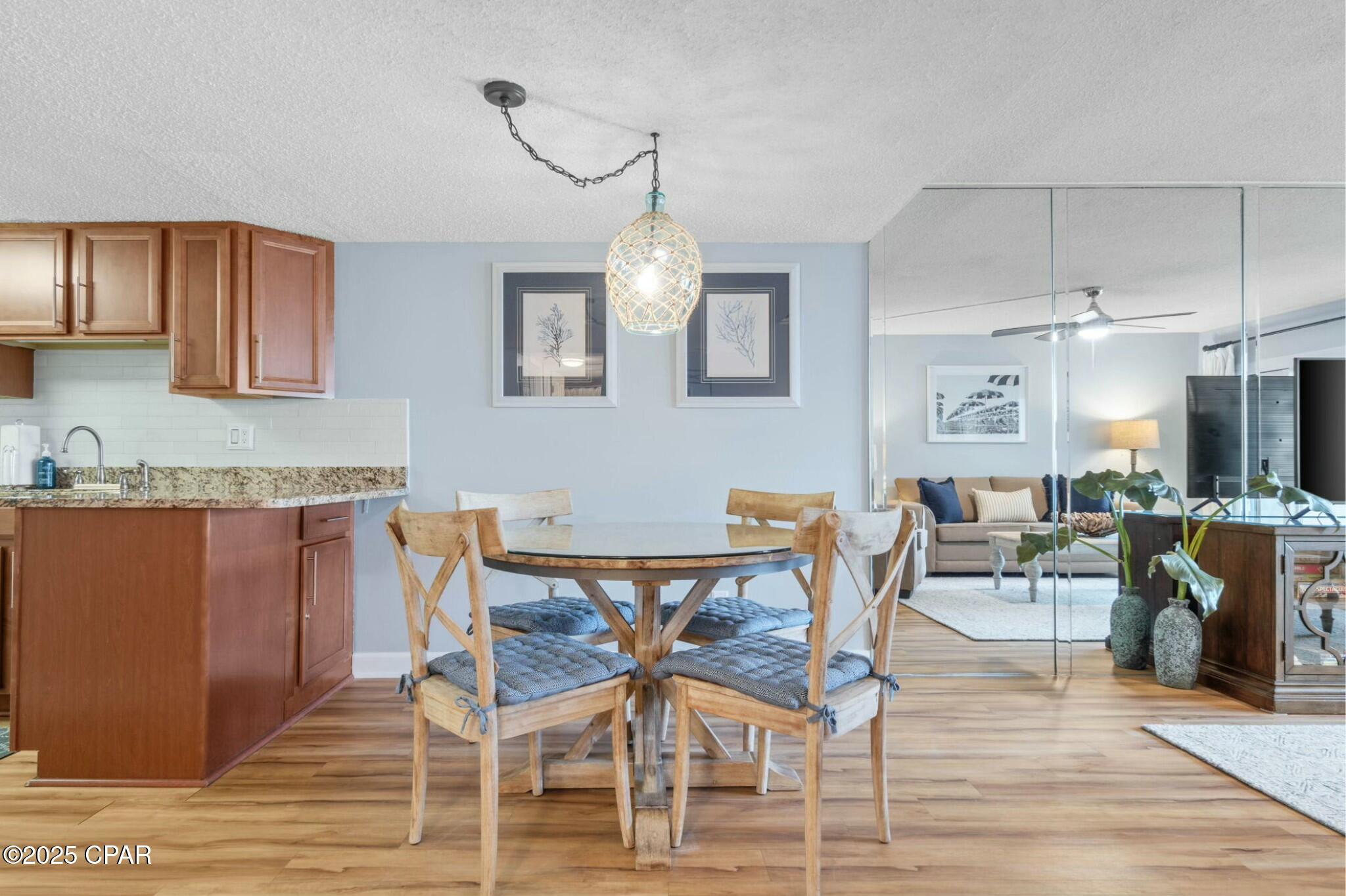 Awi2mhdmgo Rzr58zrgyyn5ozoaou88phlxi4yrcdvs