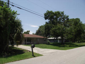 Homes for sale in Fort Pierce, FL | Tbd Hickory Dr, Fort Pierce, FL 34982 | MLS# R10046453