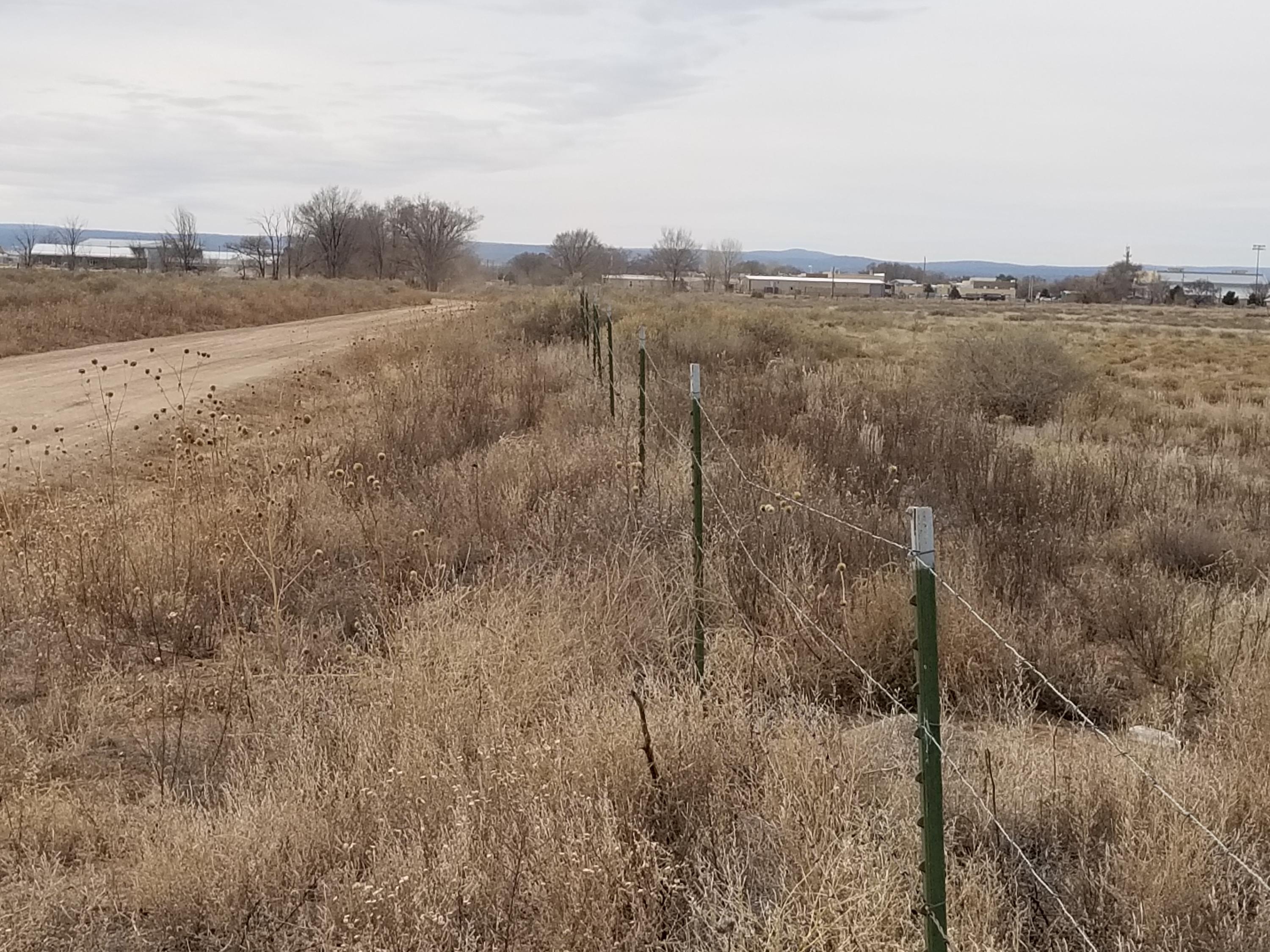 Homes for sale in Moriarty, NM | 825 S Paseo Poniente, Moriarty, NM 87035 | MLS# 962970