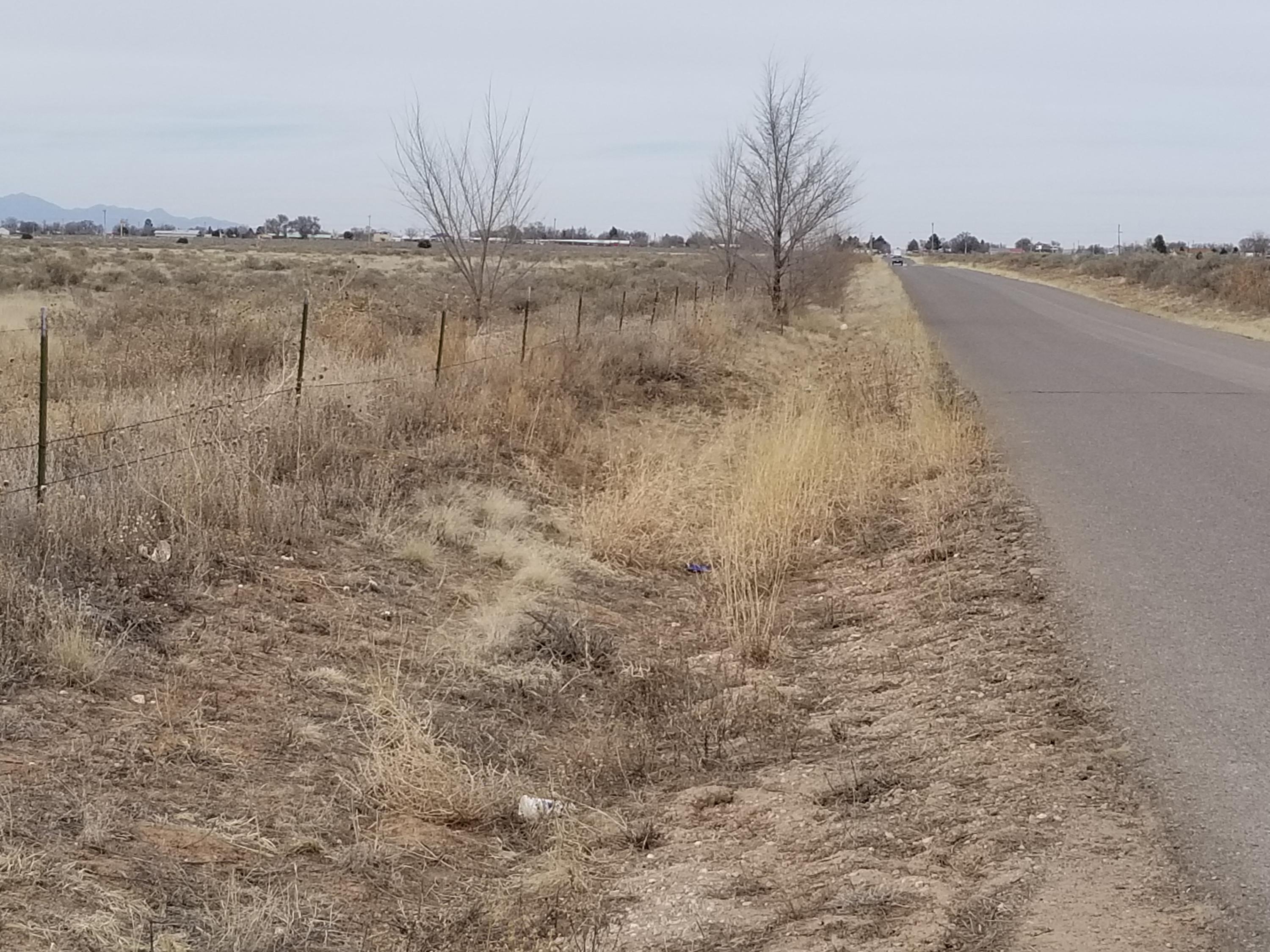 Homes for sale in Moriarty, NM | 825 S Paseo Poniente, Moriarty, NM 87035 | MLS# 962970