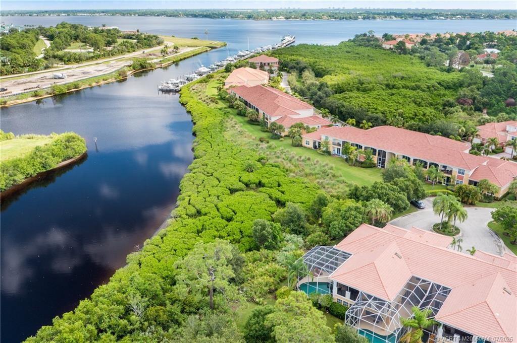 2381 SW Island Creek Trail