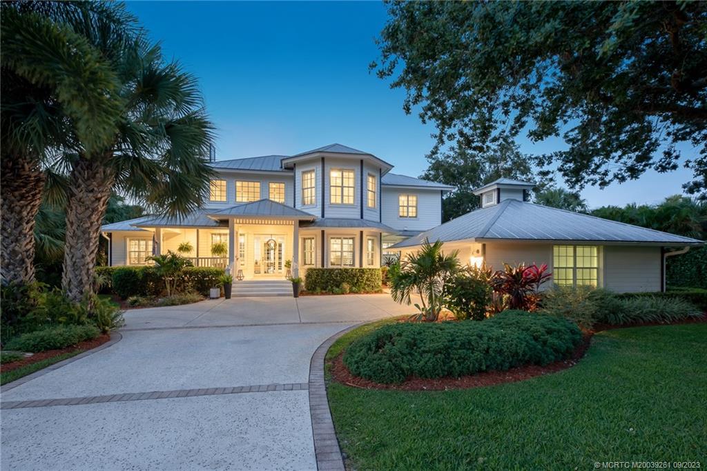 2 Oak Hill Way, Sewalls Point, FL 34996