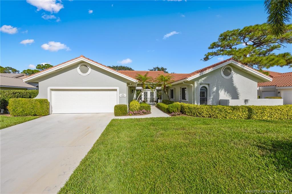 2016 NW Laurel Oak Lane, Palm City, FL 