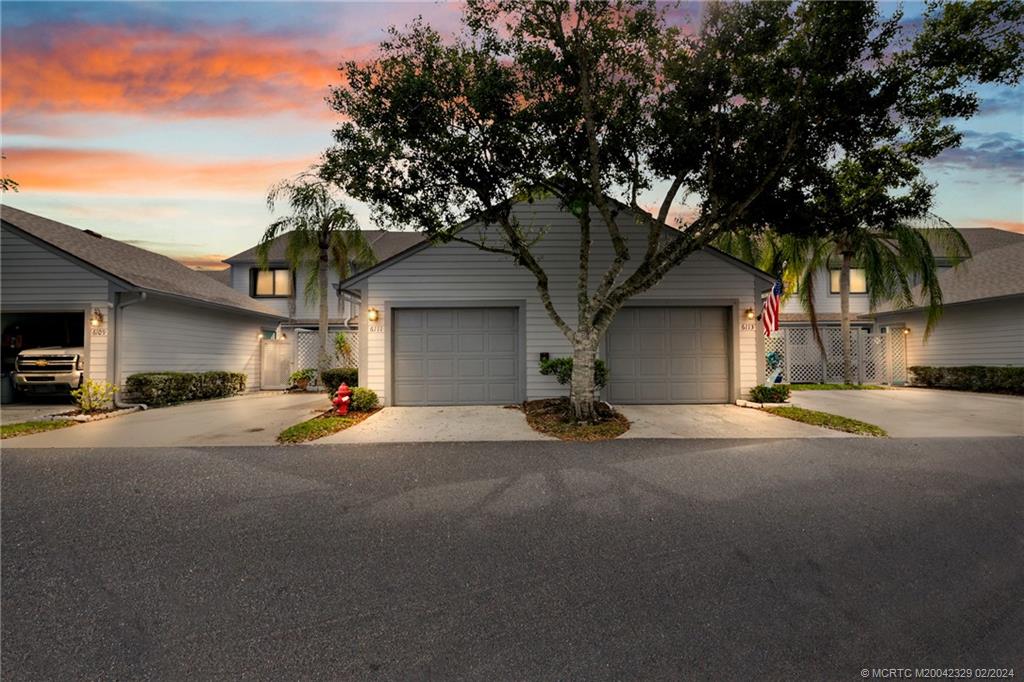 6111 SE Georgetown Place, Hobe Sound, FL 33455