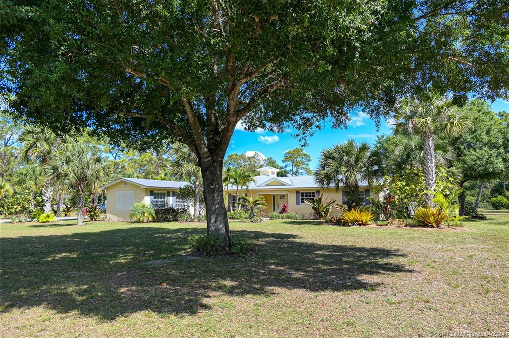 2185 SW Ranch Trail, Stuart, FL 