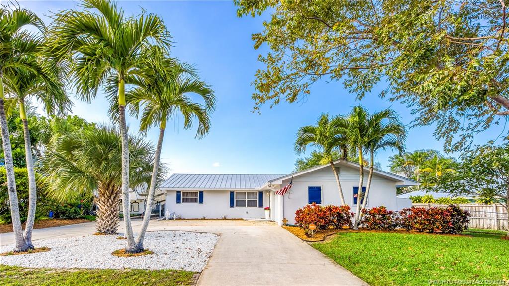 5249 SE Horseshoe Point Road, Stuart, FL 34997