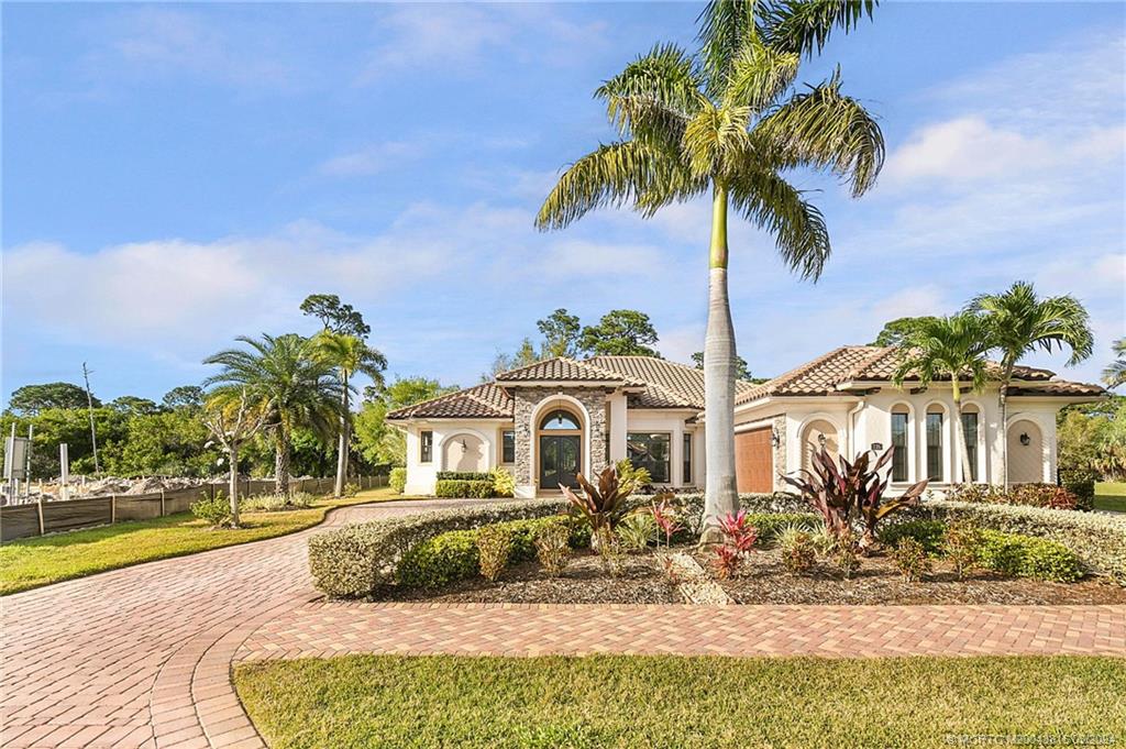 126 SE Via Lago Garda, Port Saint Lucie, FL 