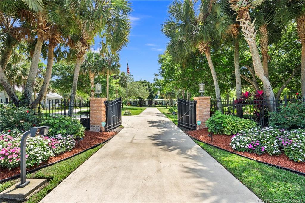 6370 SW Gator Trail, Palm City, FL 