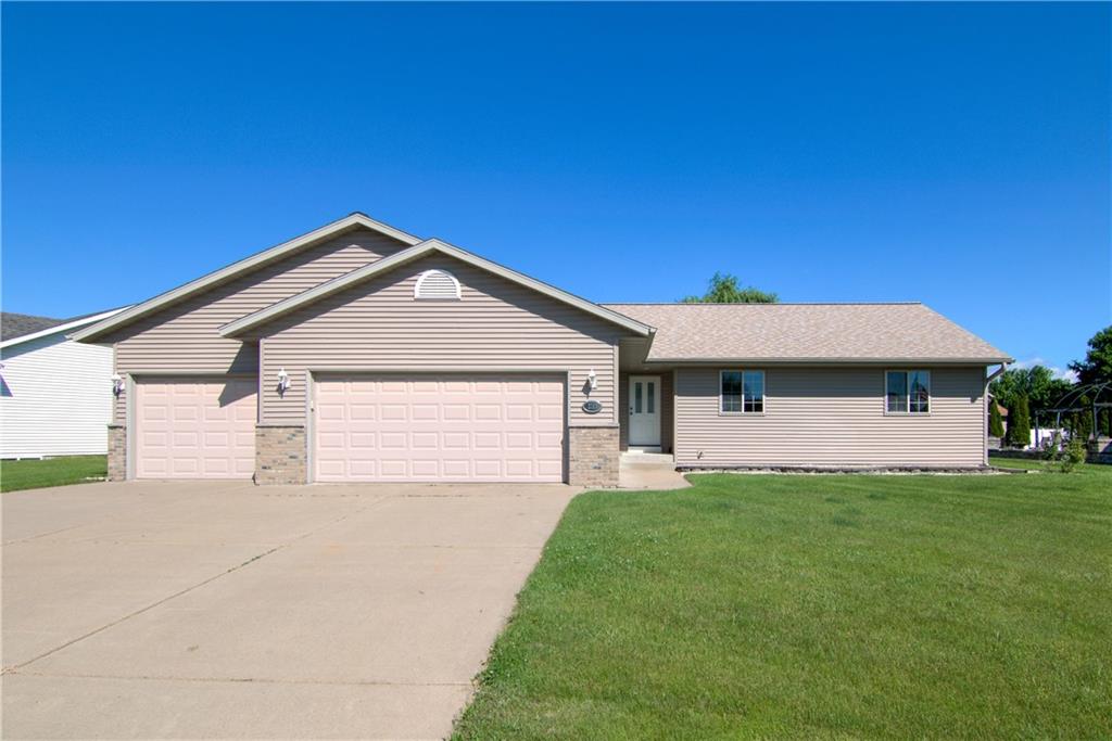 2215 Vesterheim Street , Eau Claire, WI