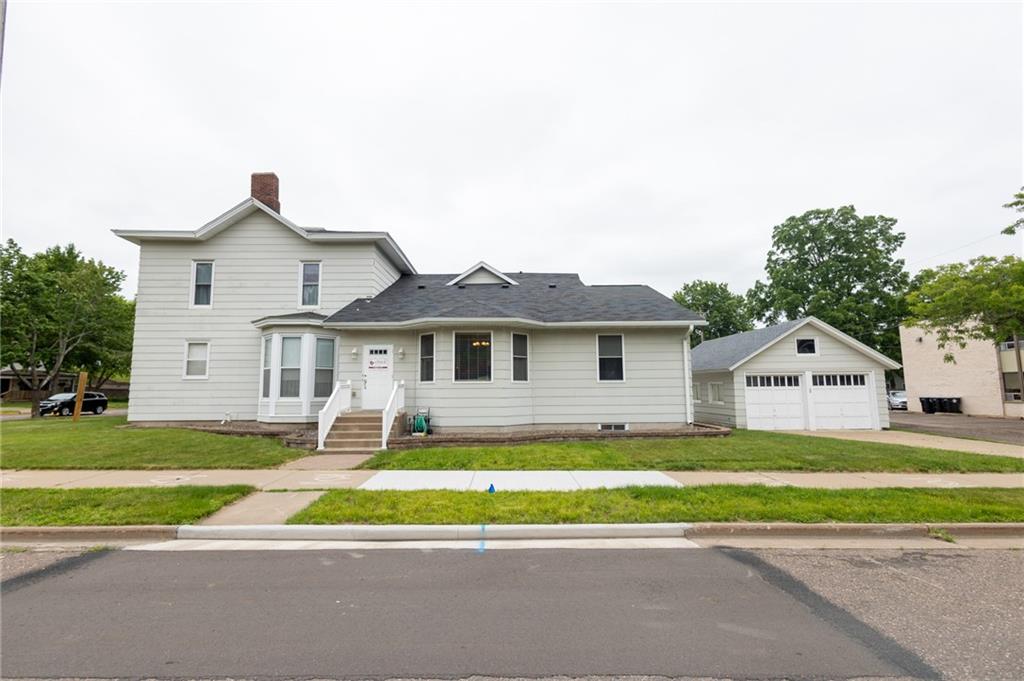 33 W Cedar Street, Chippewa Falls, WI