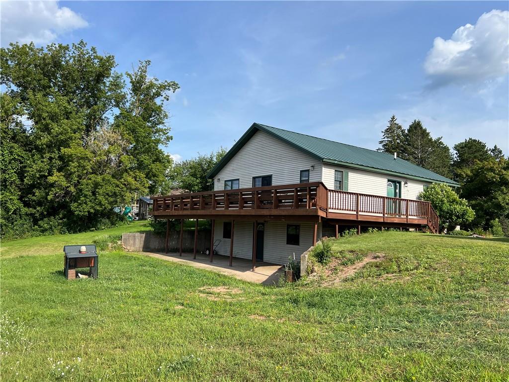 417 8th Avenue , Shell Lake, WI