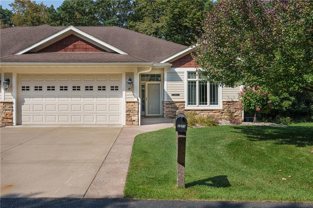 2910 Pine Lodge Road , Eau Claire, WI