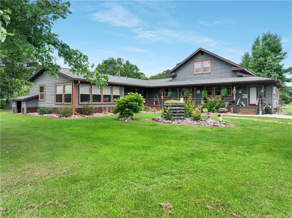 W12733 County Road D , New Auburn, WI