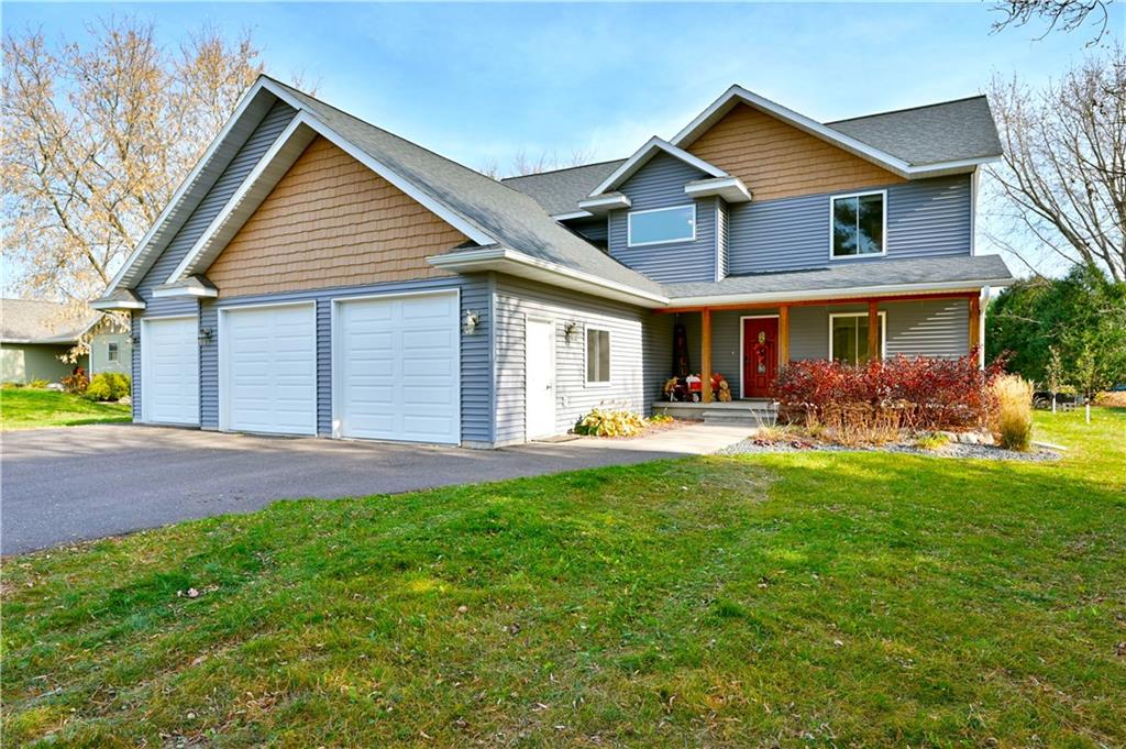 605 N 4th Street , Cameron, WI