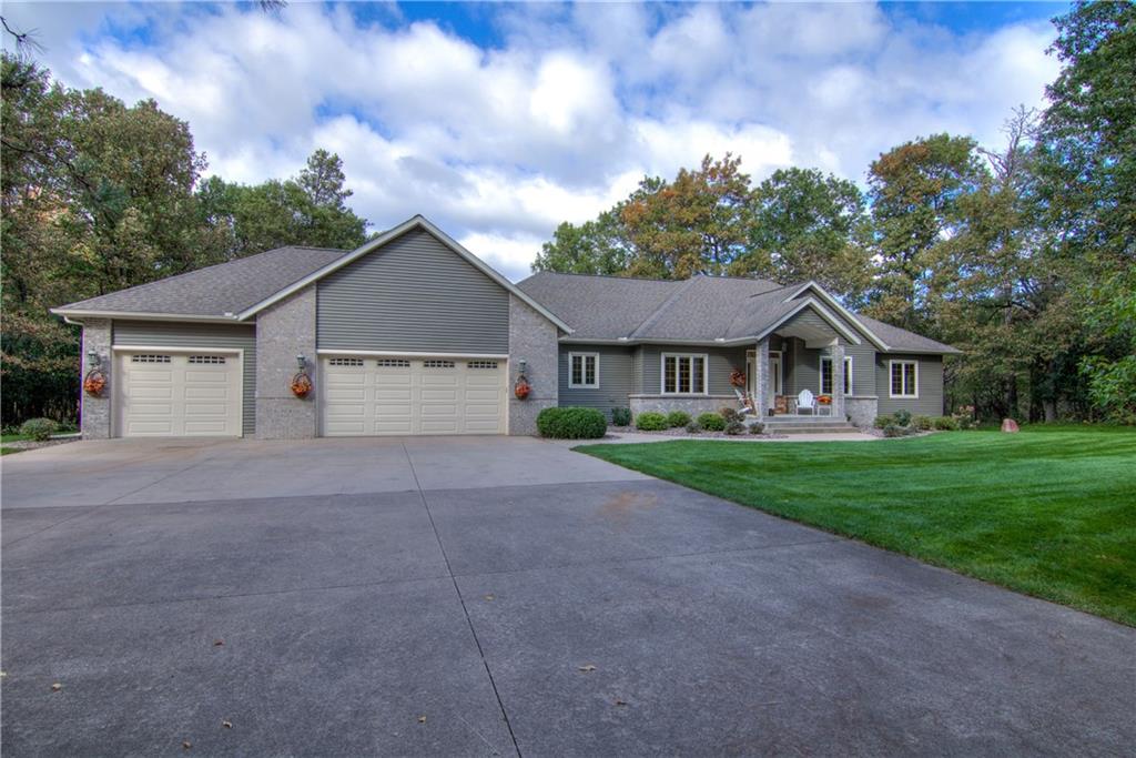 8990 S Stonebrook Drive , Eleva, WI