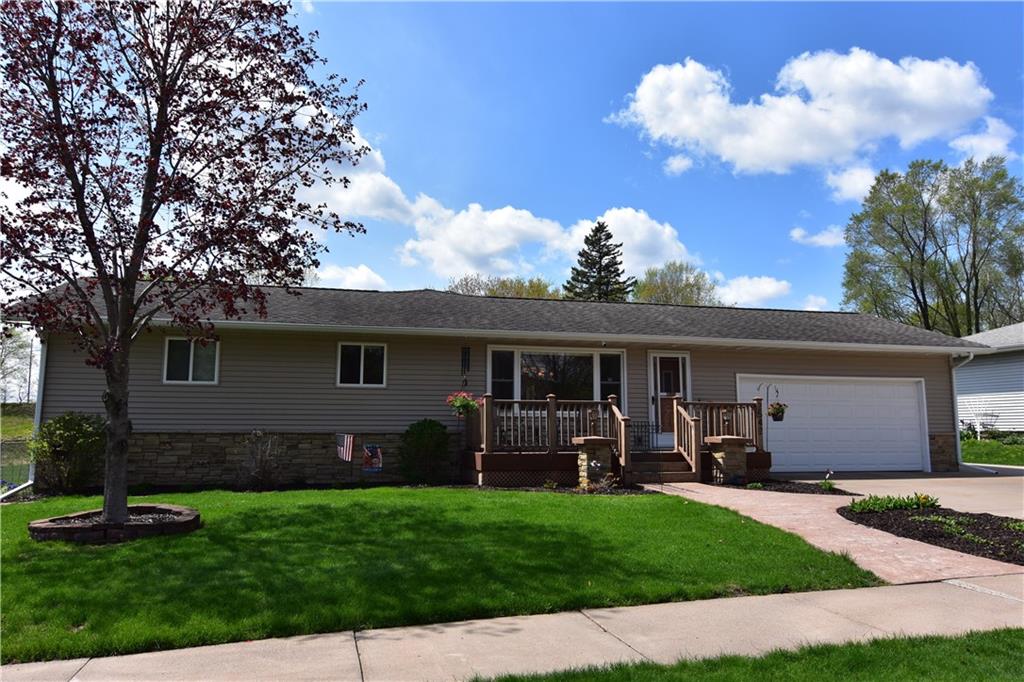 2542 Diane Lane , Eau Claire, WI