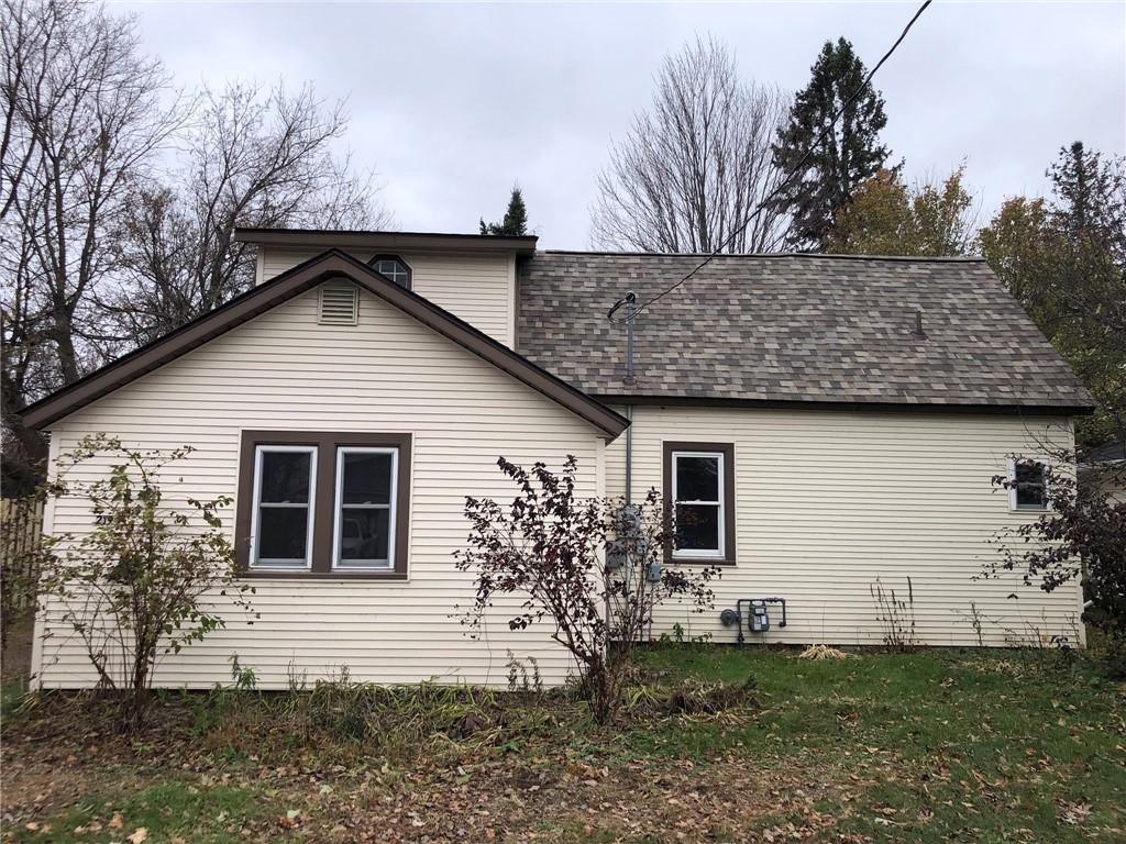 219 E Burnett Avenue , Grantsburg, WI