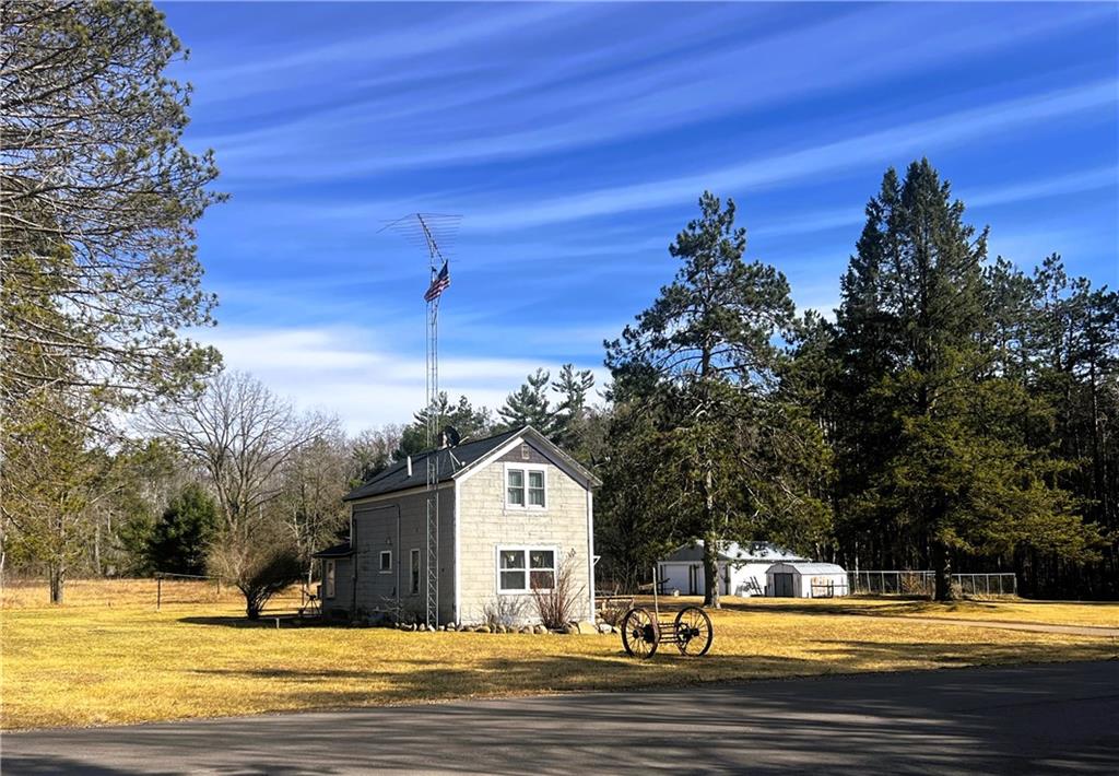 N5396 Thornapple Road , Ladysmith, WI