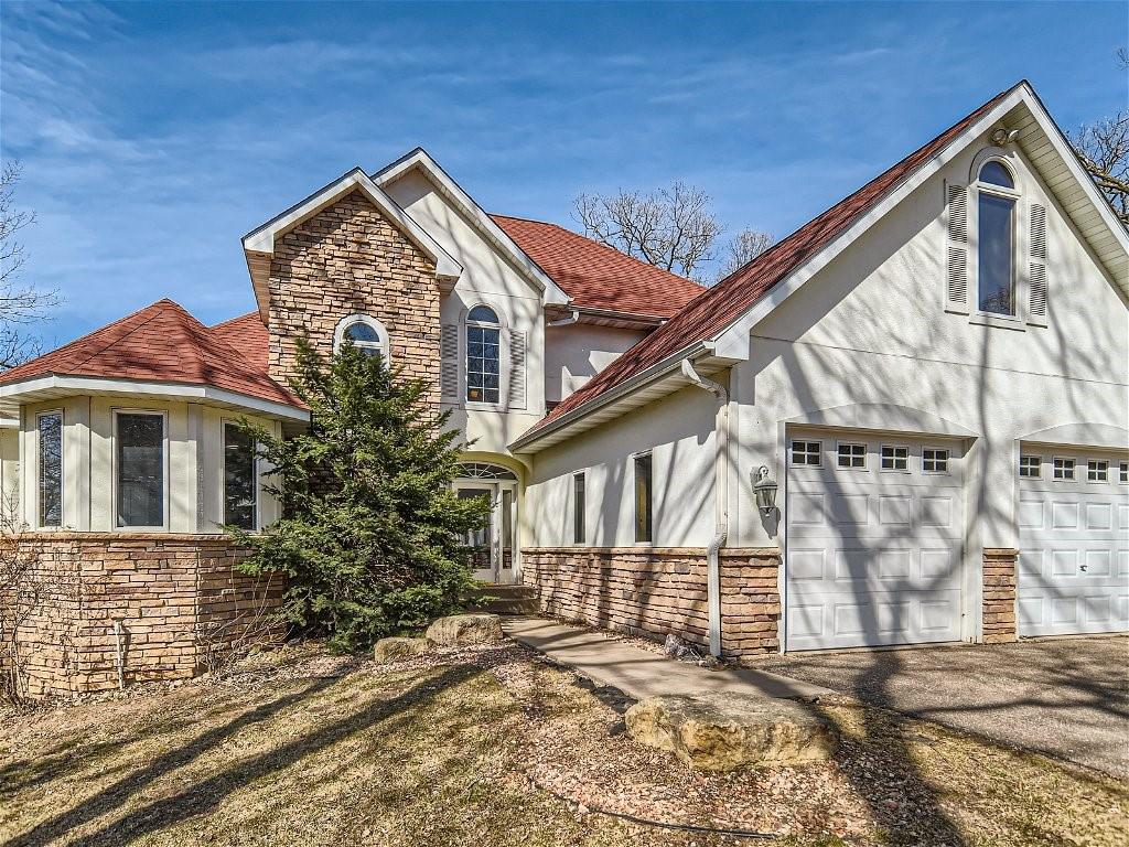 466 Carriage Lane , Hudson, WI