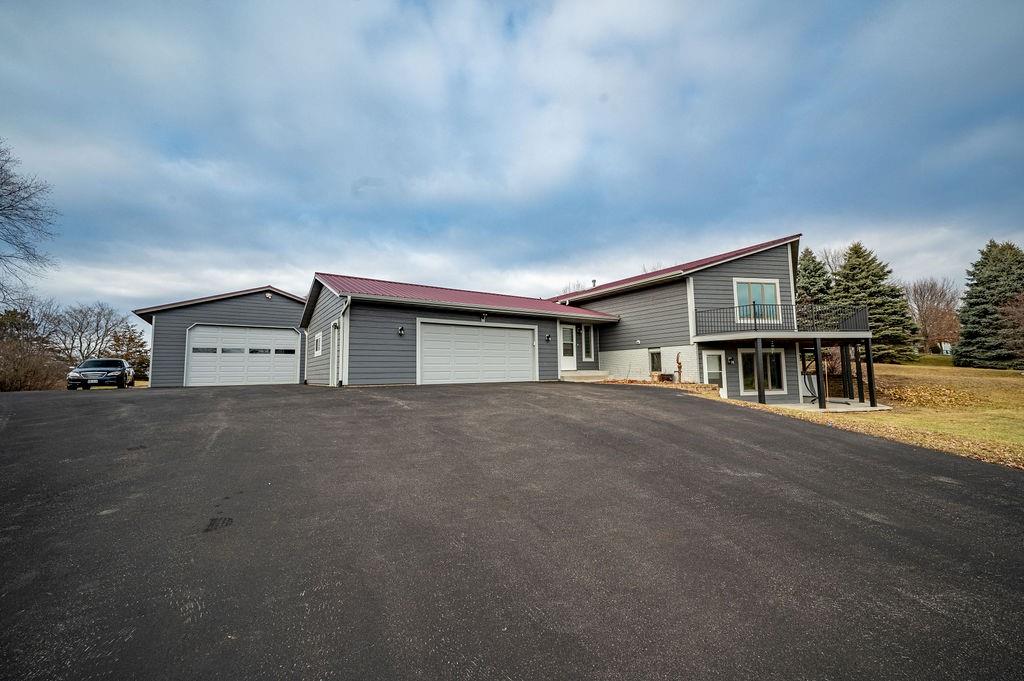 730 N Meadow Drive , Hudson, WI