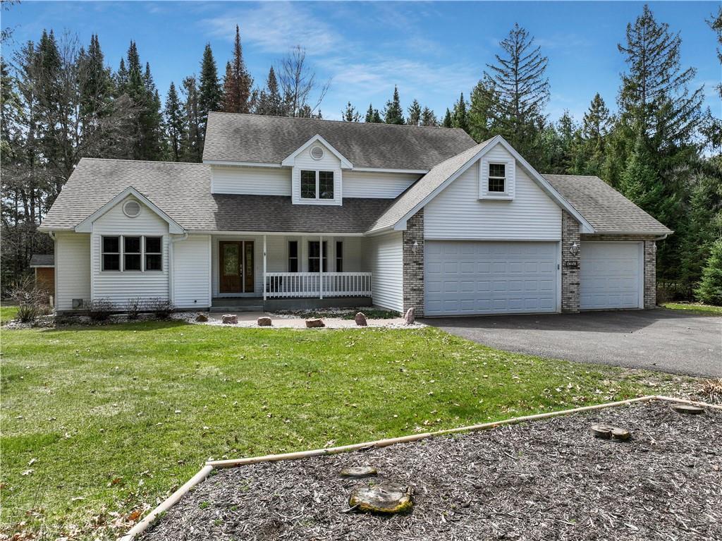 1350 Red Pine Drive, Eau Claire, WI 