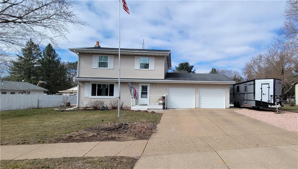 816 Meridian Heights Drive, Eau Claire, WI